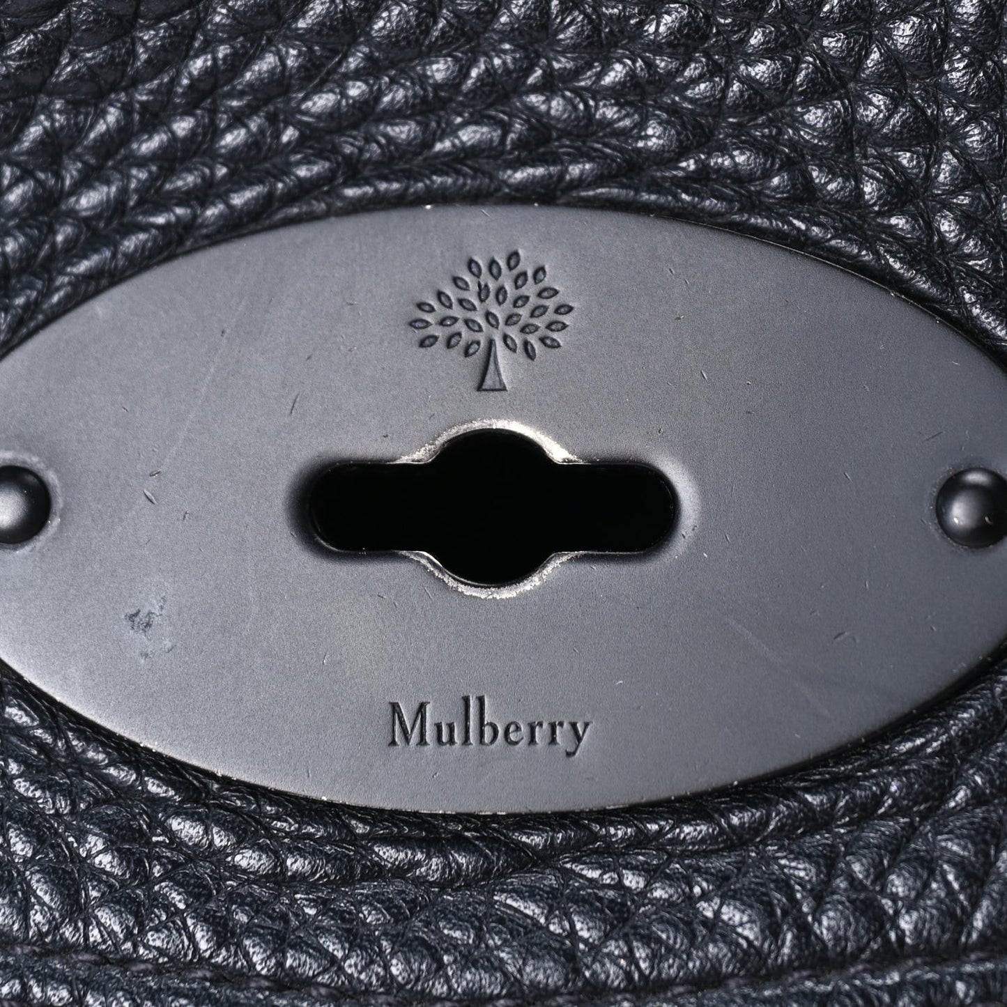 Heavy Grain Medium Alexa  Black