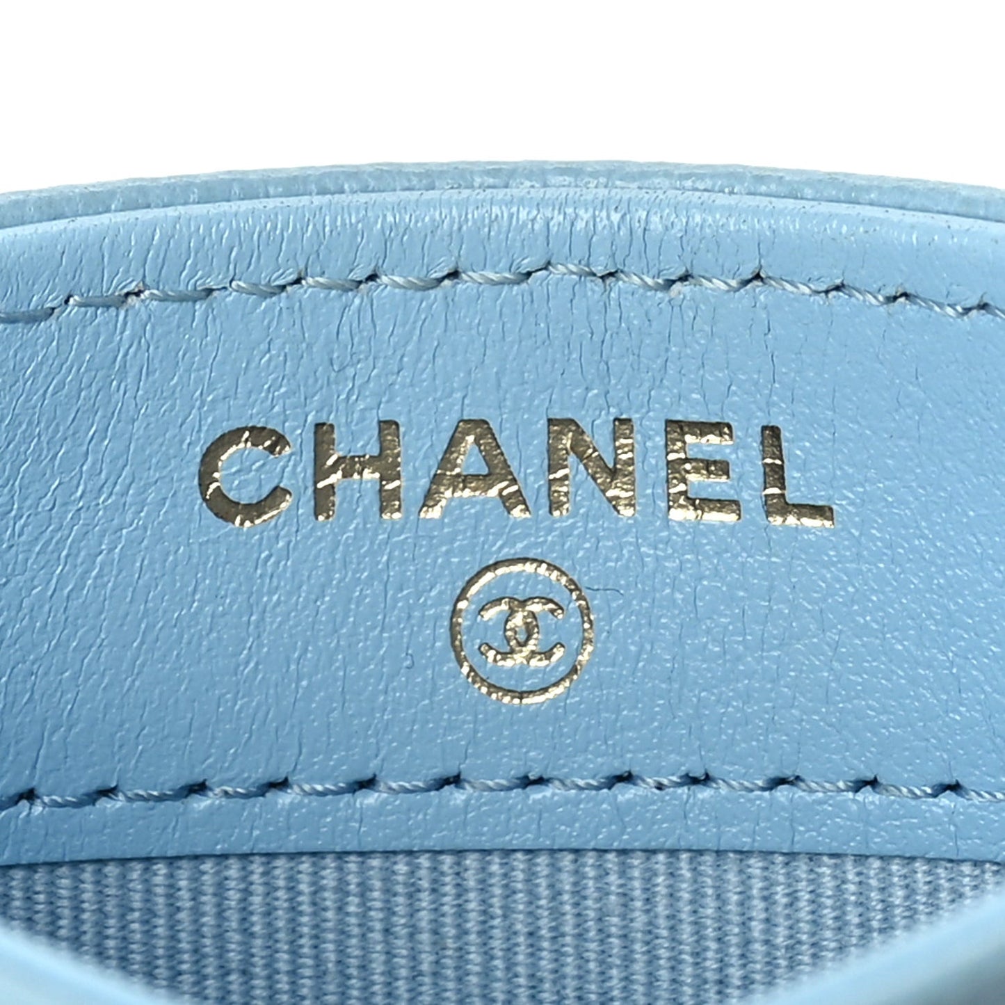 Caviar Quilted Card Holder Blue