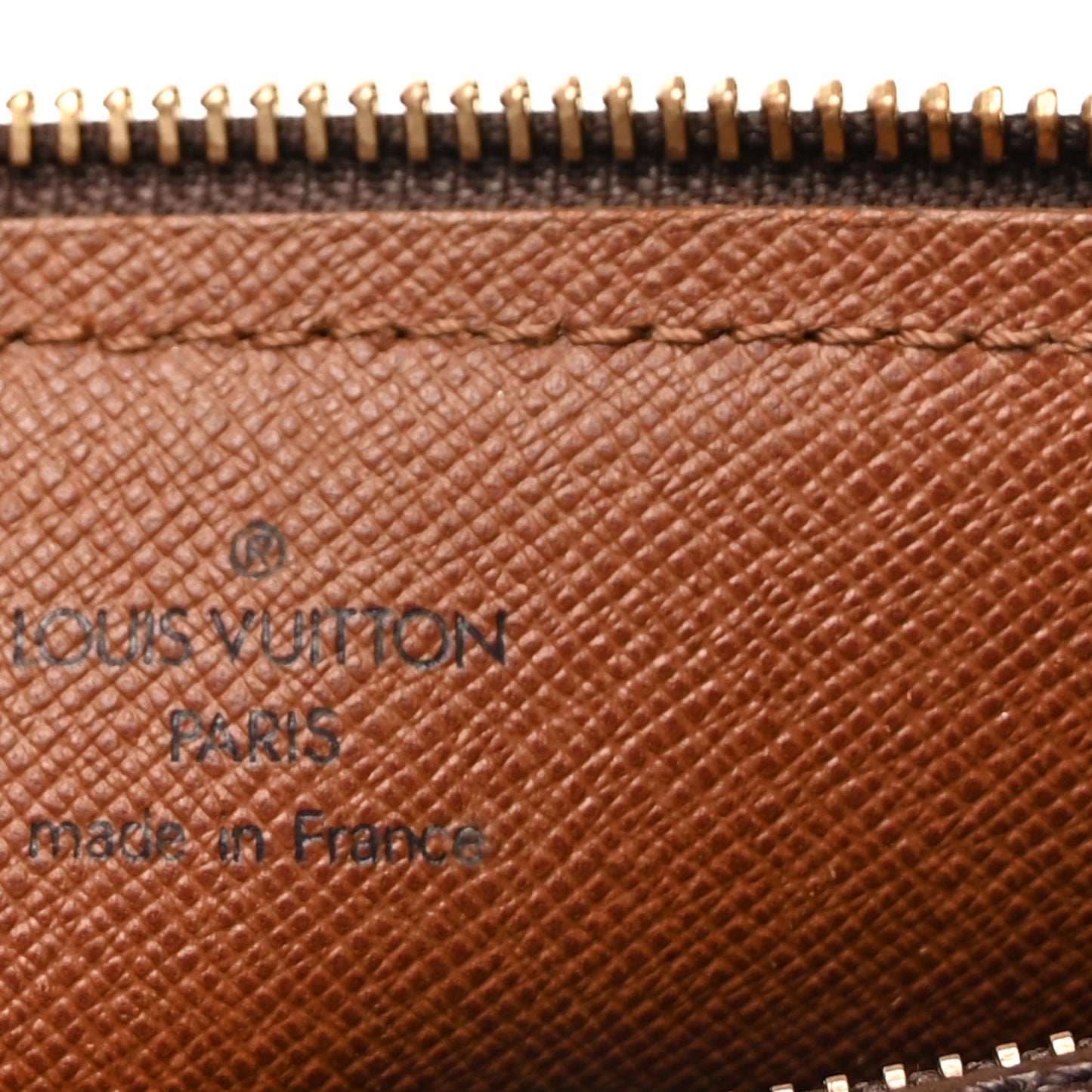 Monogram Papillon 28