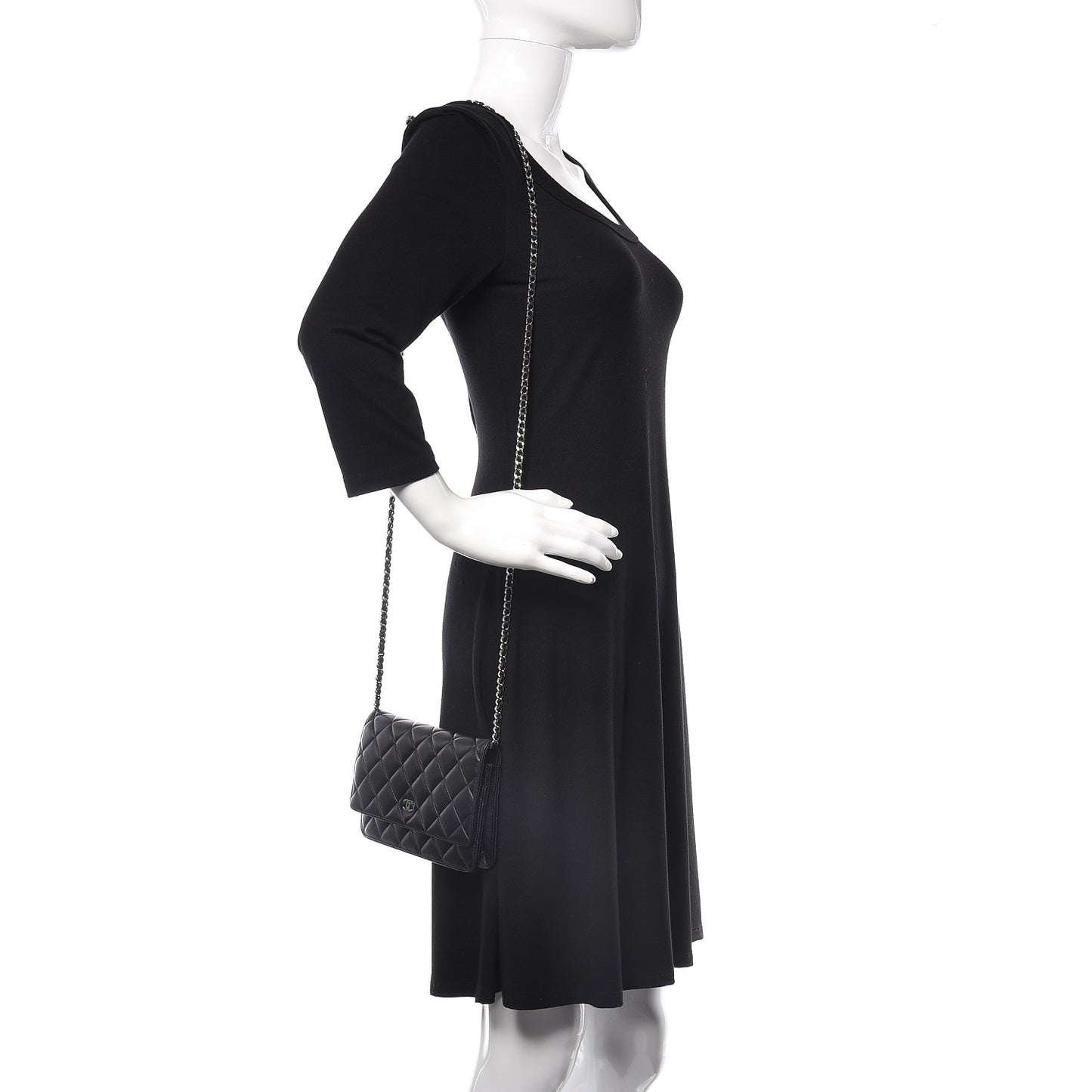 Lambskin Quilted Wallet On Chain WOC Black