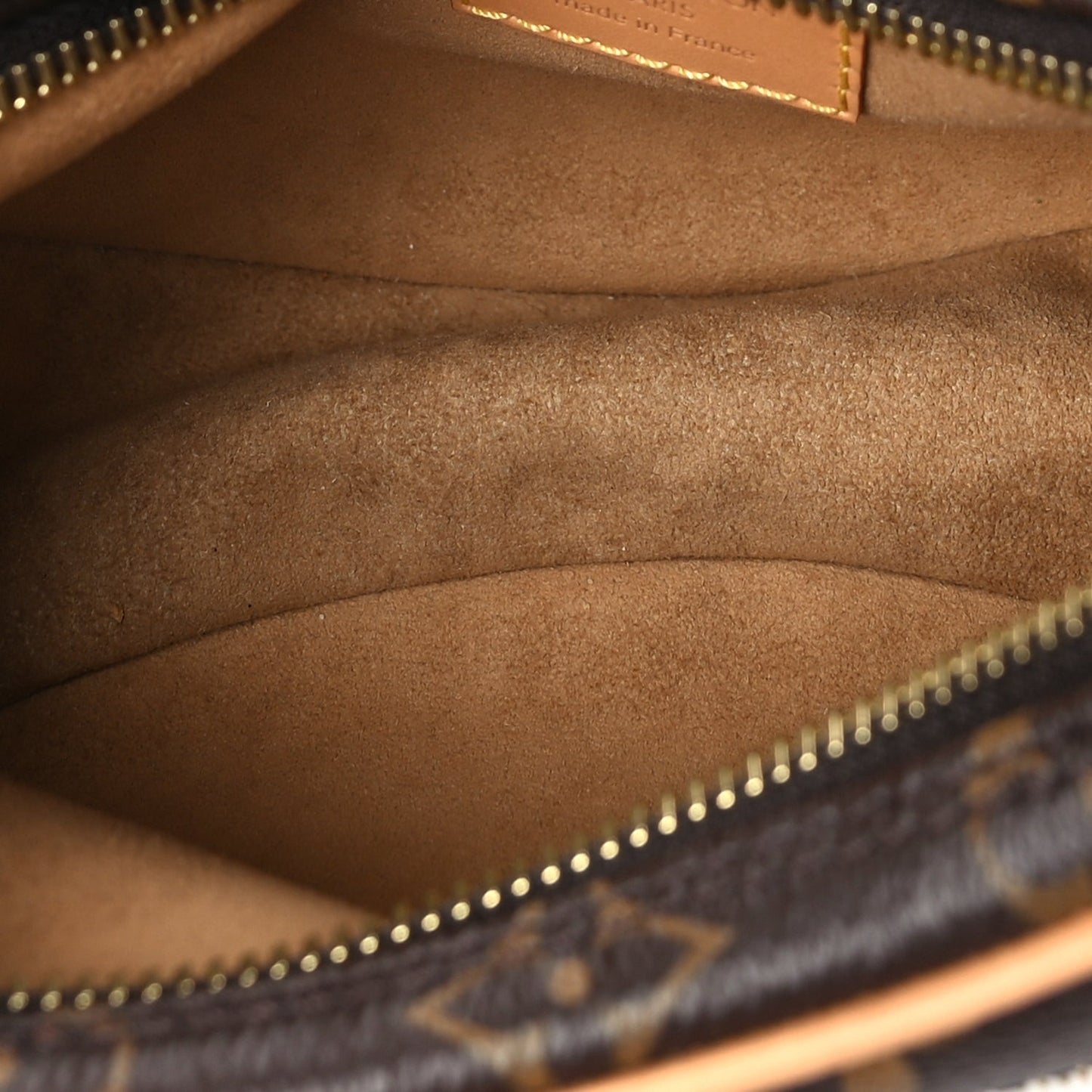 Monogram Loop