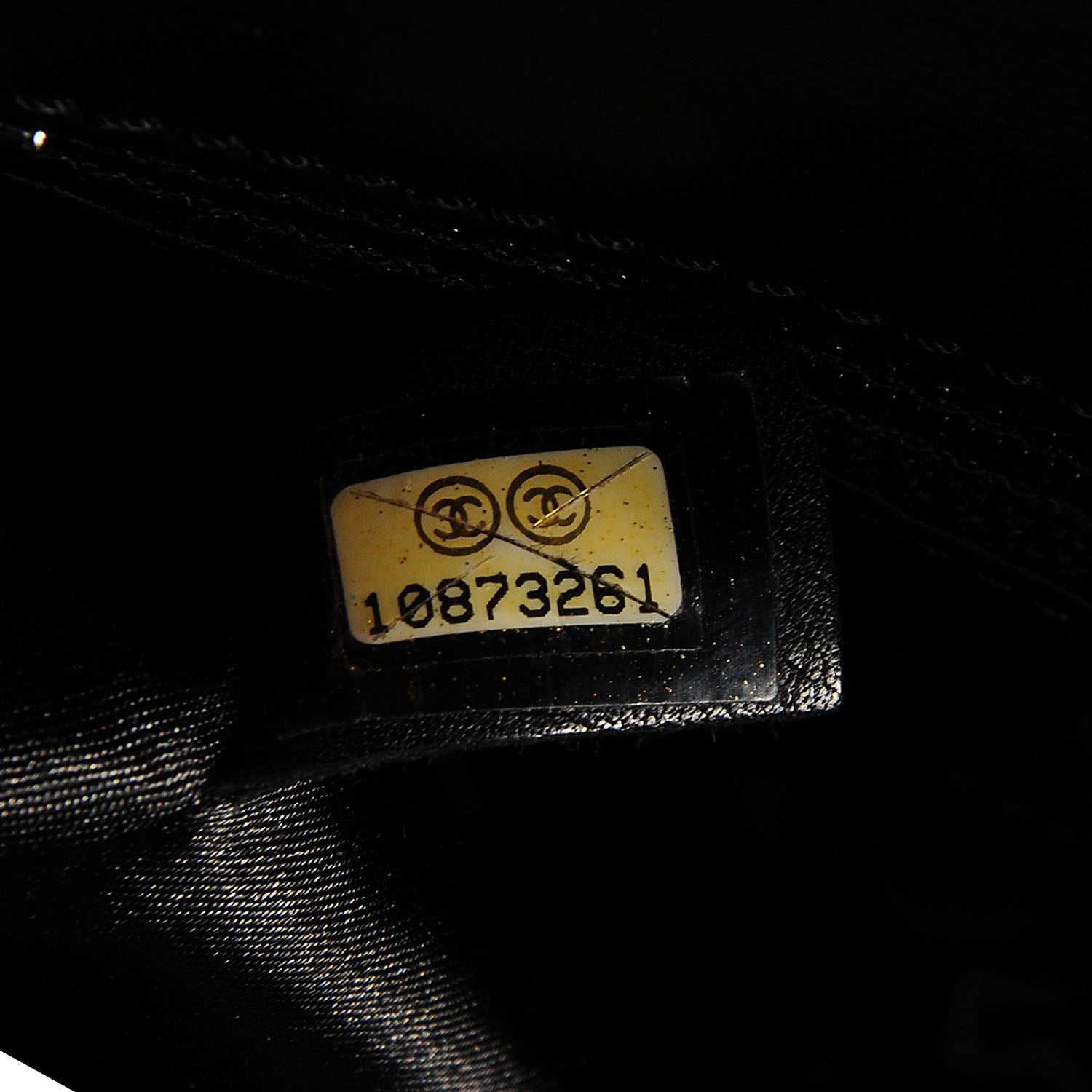 Chanel Glazed Caviar Diamond Shine Medium Flap Black 8 of 8