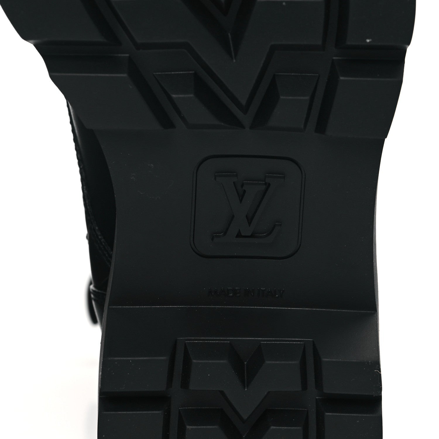 Louis Vuitton Calfskin Monogram Territory Flat Ranger Boots Black 7 of 7