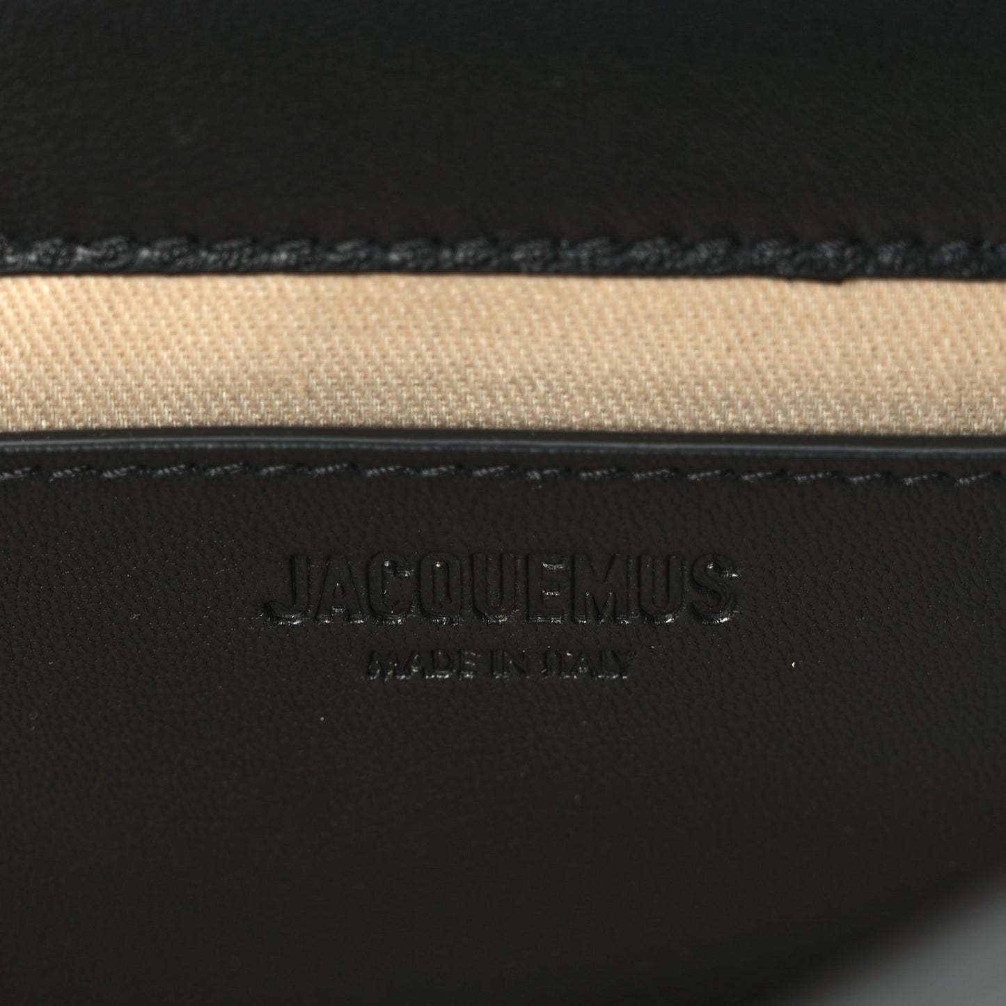 Smooth Calfskin La Petite Pochette Rond Carre Black