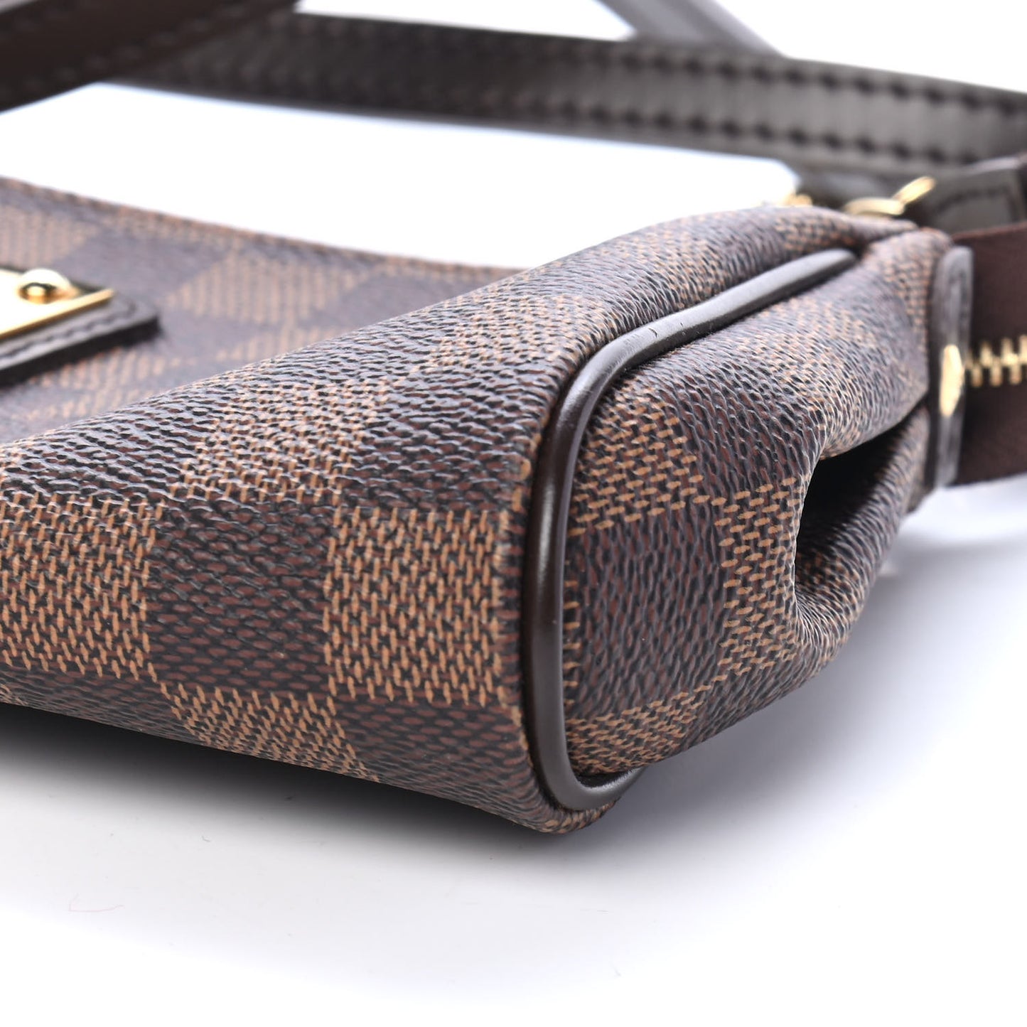 Damier Ebene Eva Clutch