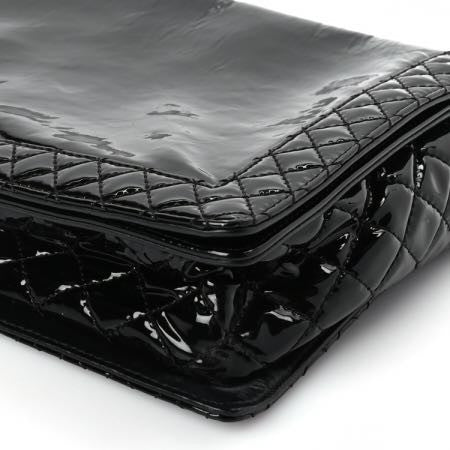 Chanel Patent Large Boy Reverso Flap Black 27 of 27