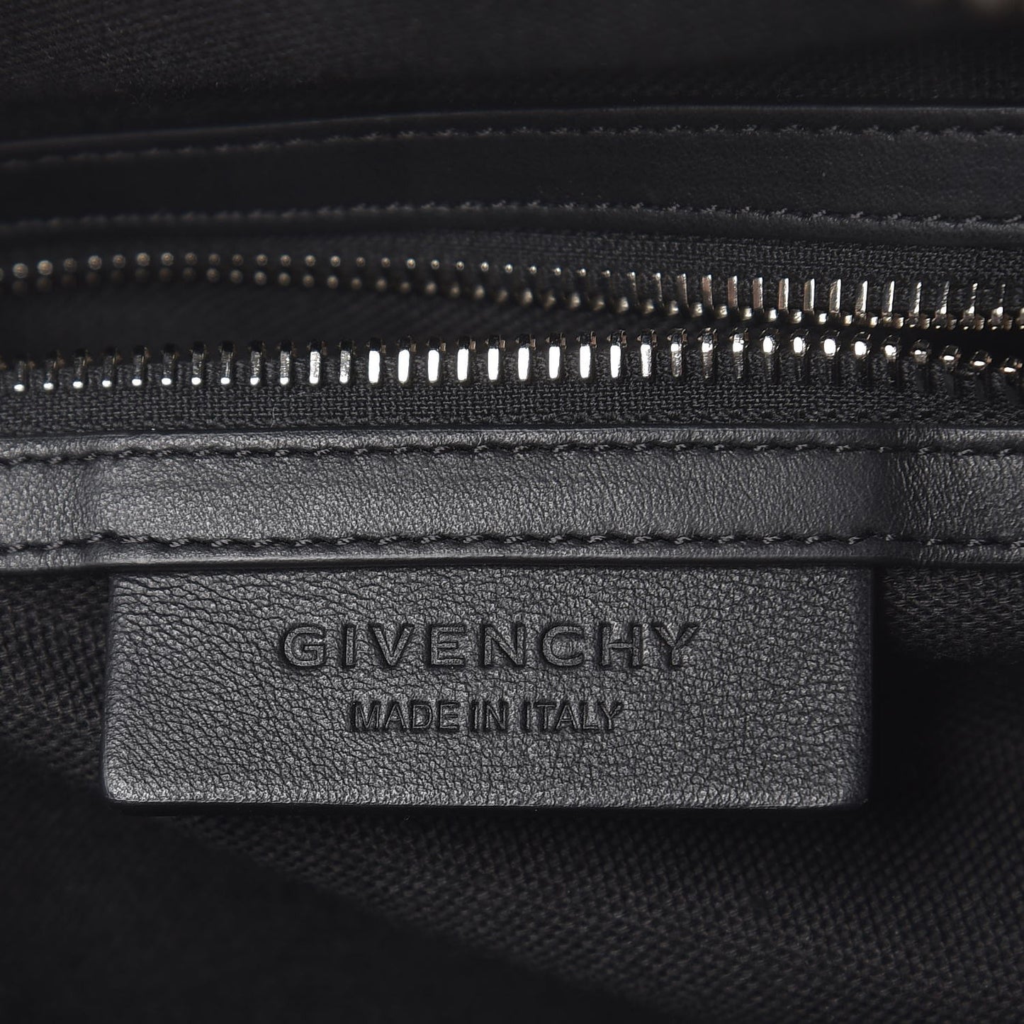 Calfskin Studded Star Small Nightingale Black