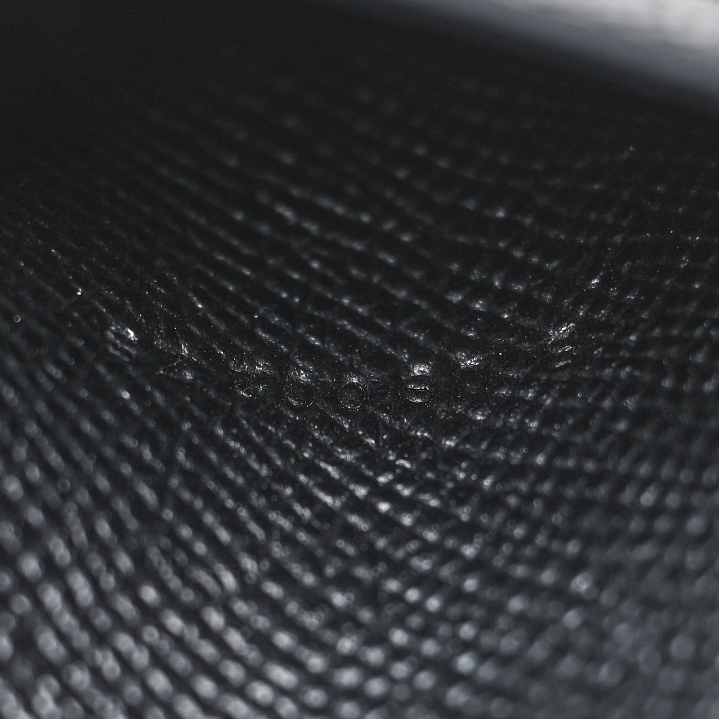 Epsom Tri-Fold Compact Monochrome Bearn Wallet Black