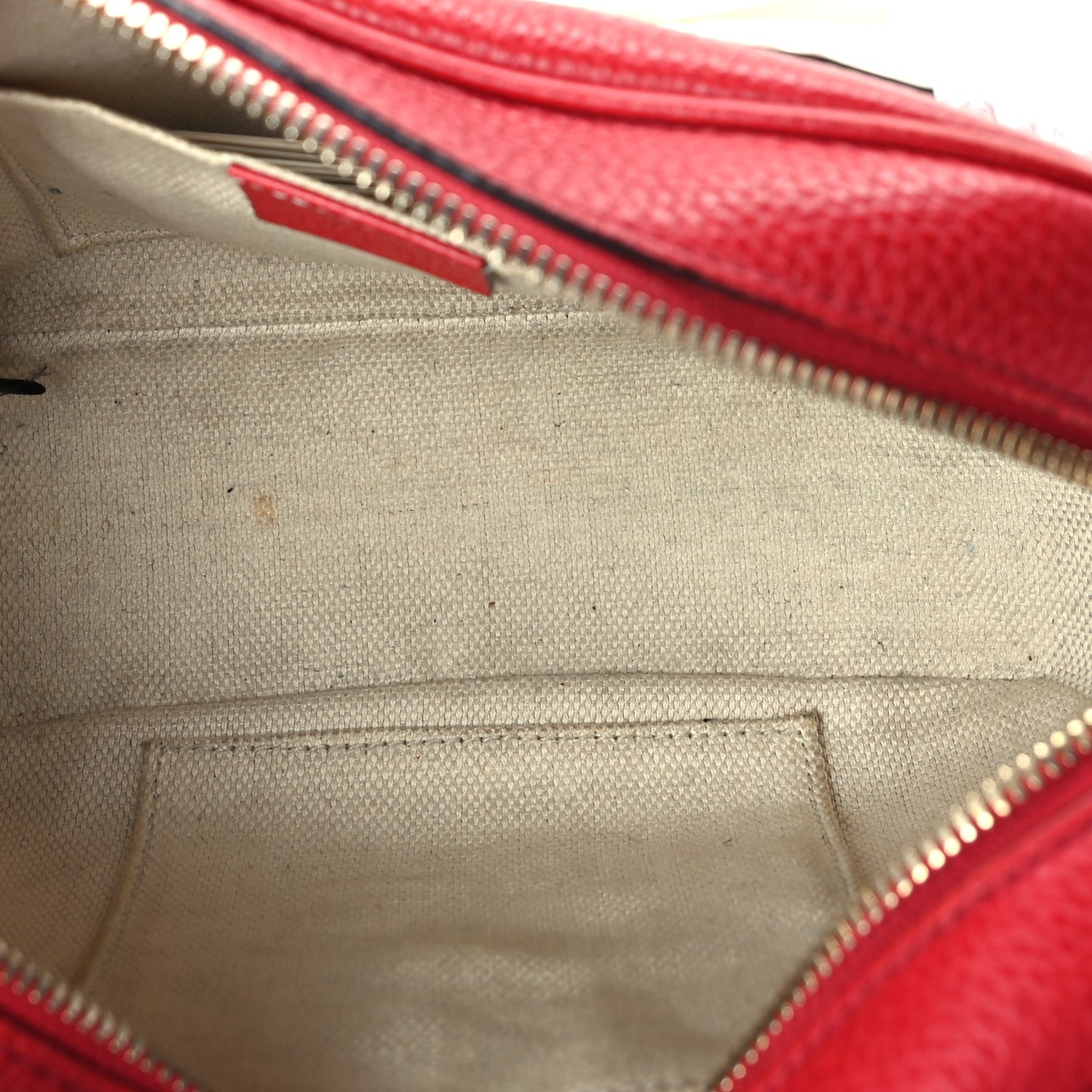 Gucci Pebbled Calfskin Small Soho Disco Bag  Vibrant Red 4 of 8