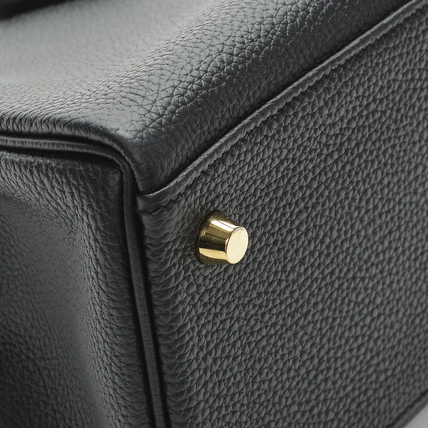 Togo Kelly Retourne 32 Black