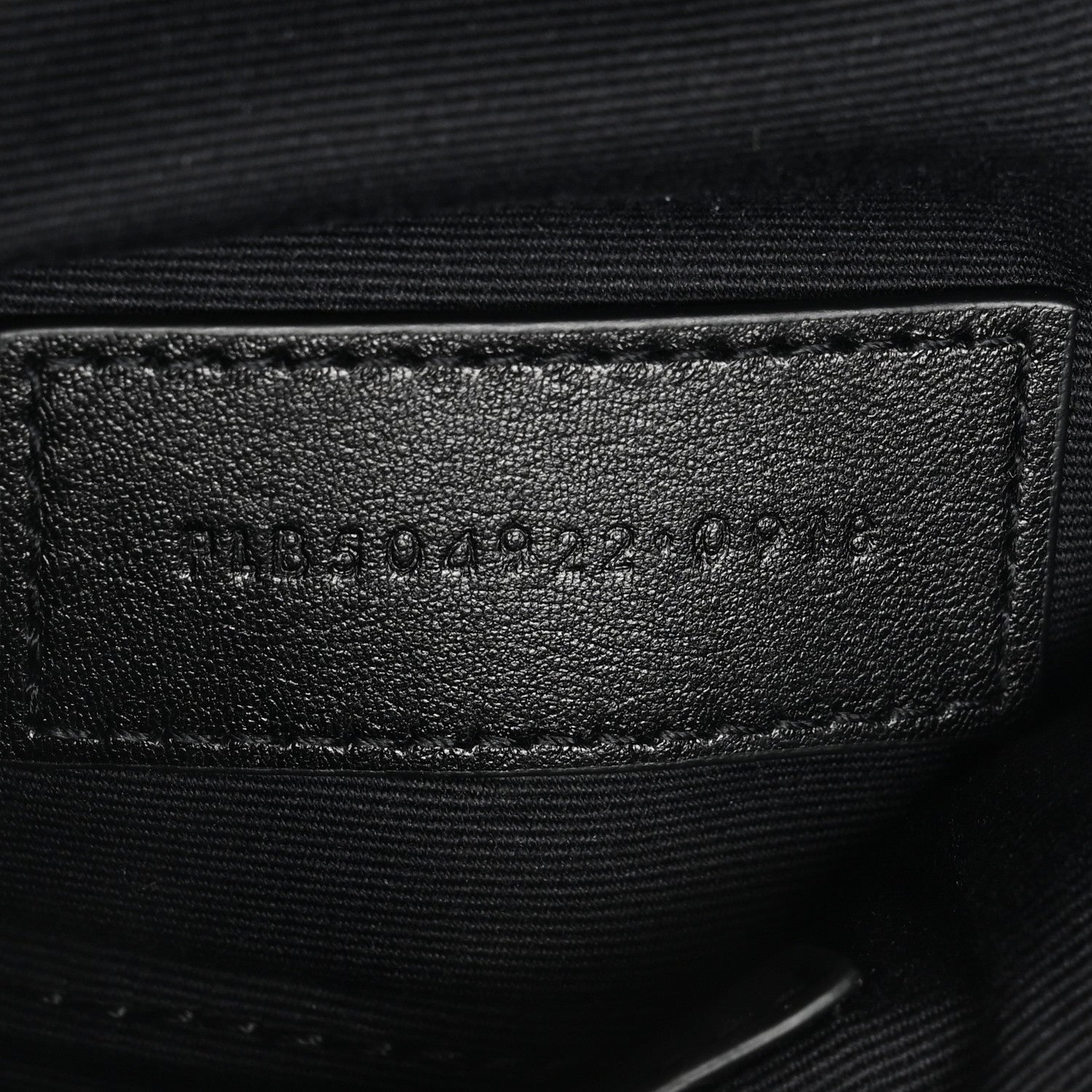 Saint Laurent Grain De Poudre Chevron Monogram Bill Pouch Black 7 of 8