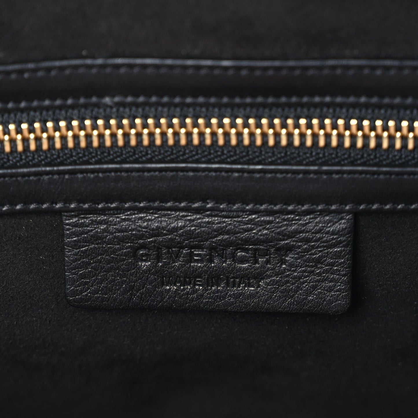 Calfskin Medium Lucrezia Black