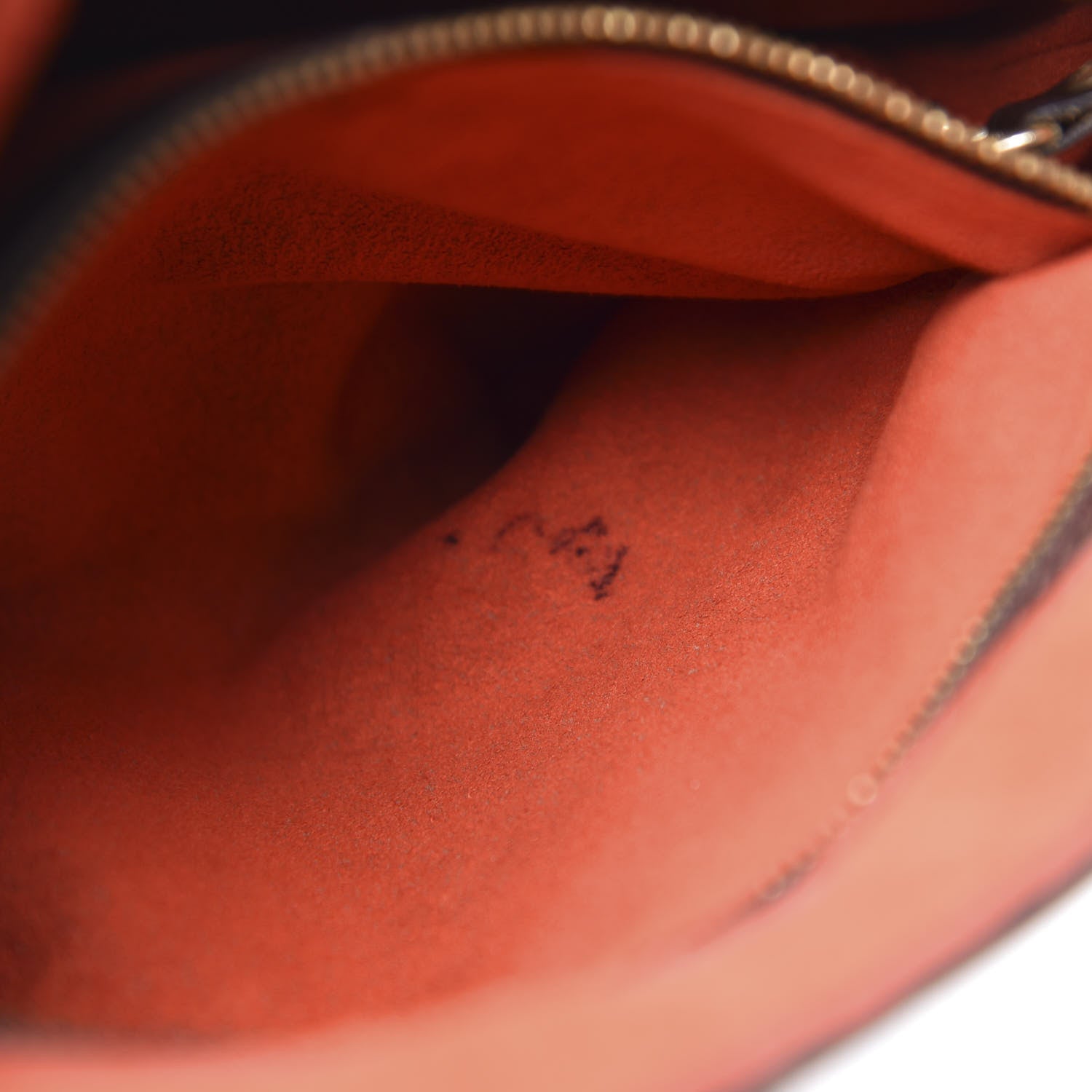 Louis Vuitton Damier Ebene Marais Bucket 23 8 of 14