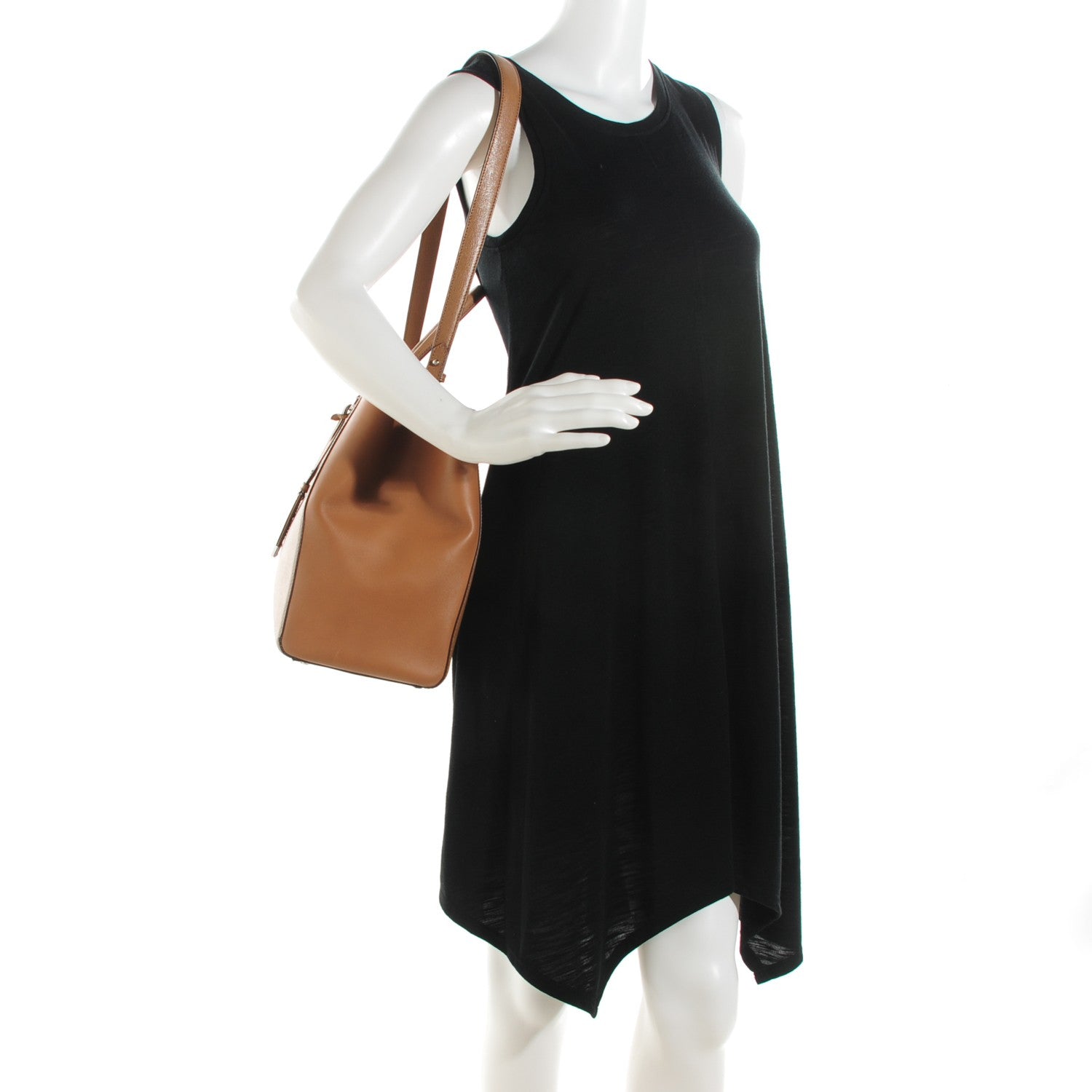 Fendi Vitello Elite Regular 2Jours Tote Orzo 2 of 7