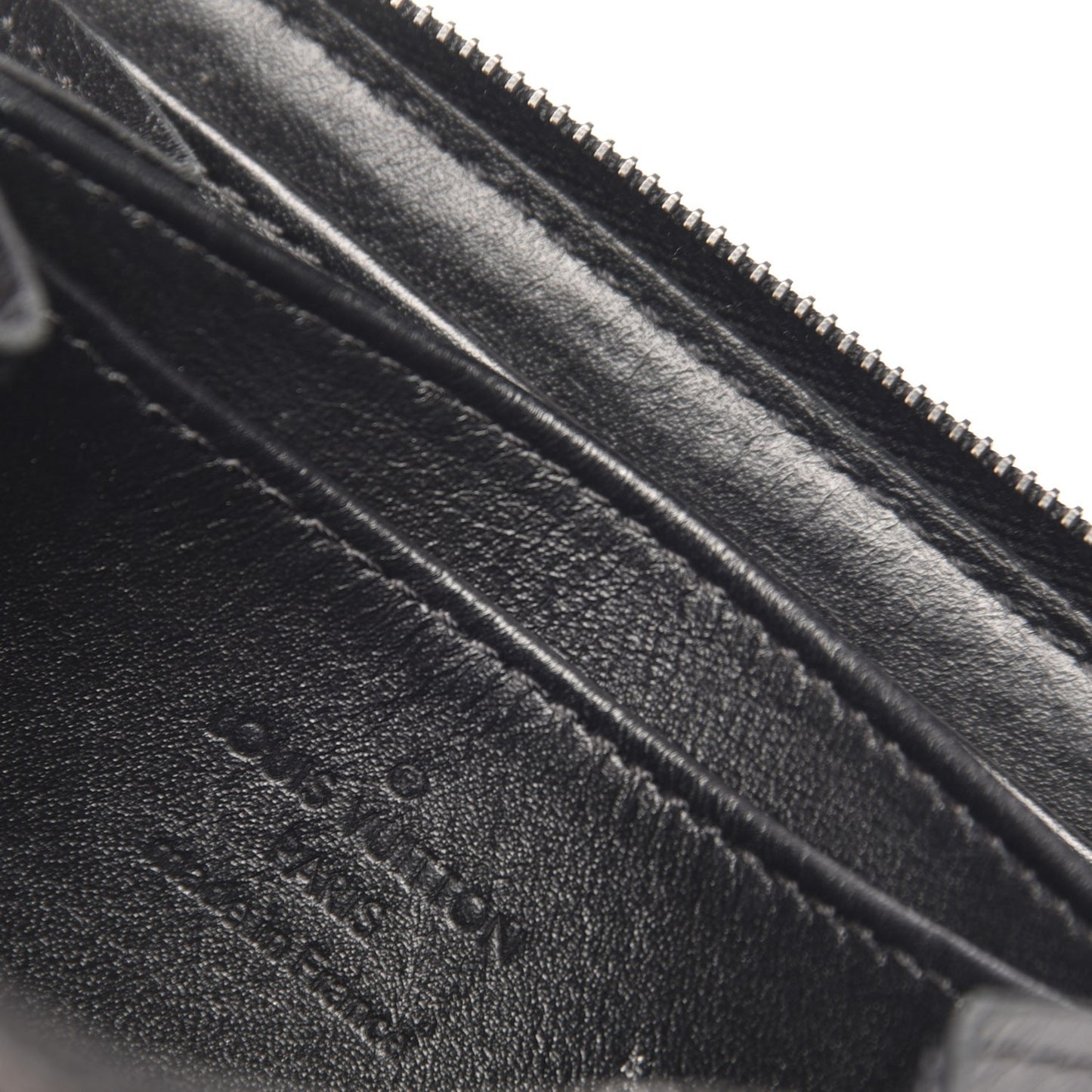 Vernis Zippy Coin Purse Wallet Noir Magnetique