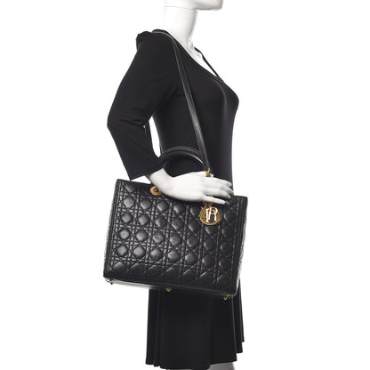 Christian Dior Lambskin Cannage Large Lady Dior Black 2 of 20