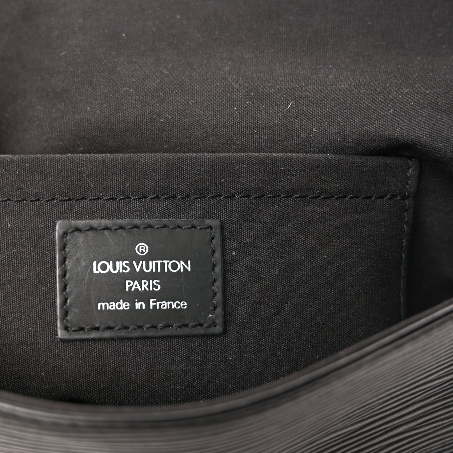 Louis Vuitton Epi Segur Pochette  Black 5 of 8