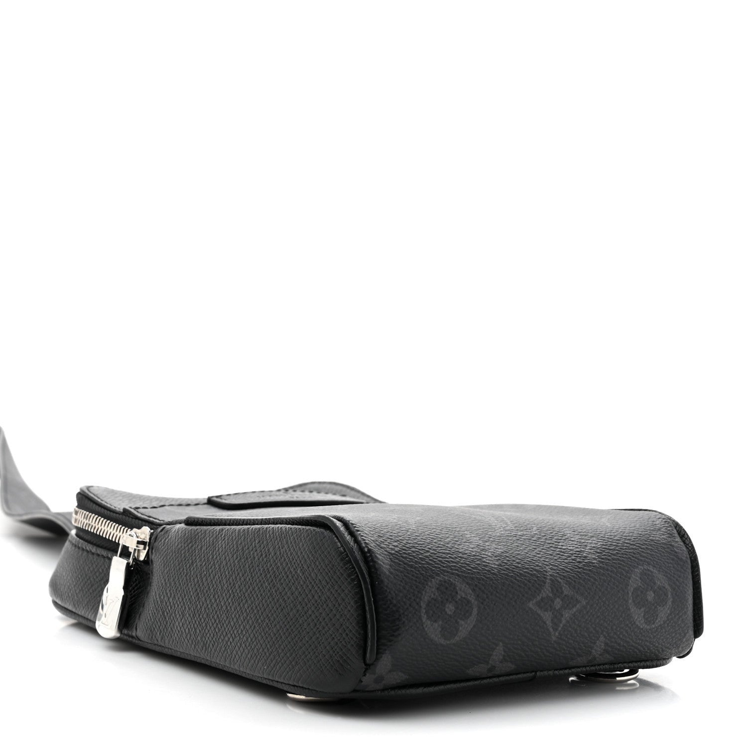 Louis Vuitton Taigarama Outdoor Slingbag Black 4 of 7