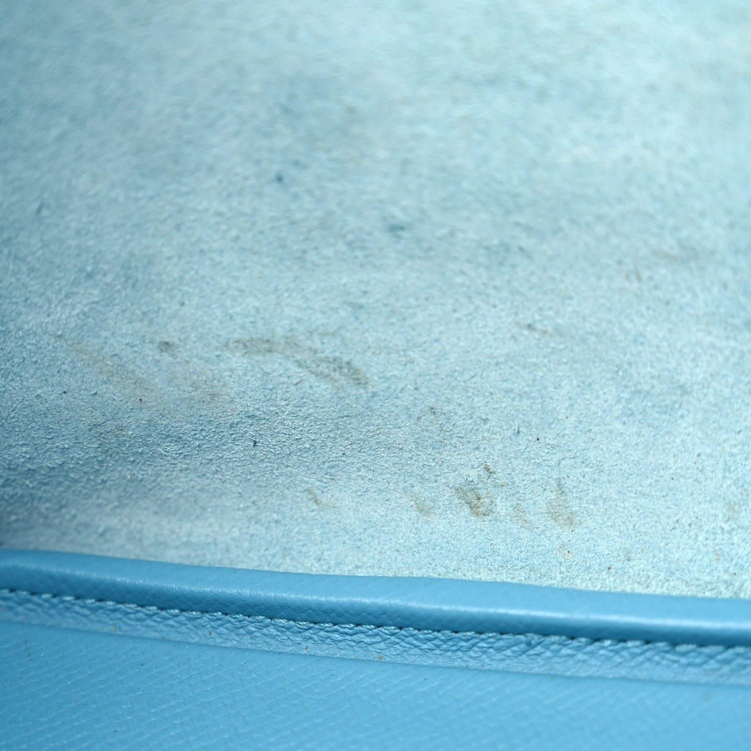 Hermes Epsom Tressage De Cuir Picotin Lock 22 MM Bleu du Nord Rouge Coeur Bleu du Nord 10 of 11