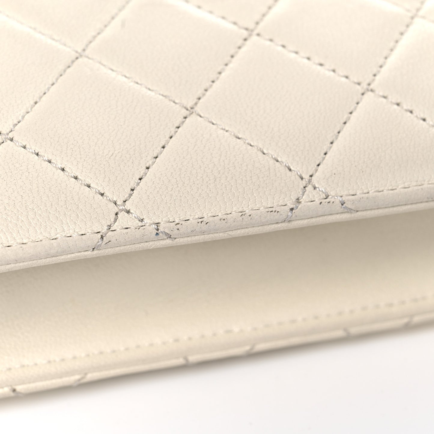 Sheepskin Quilted Mini Beauty Lock Flap White