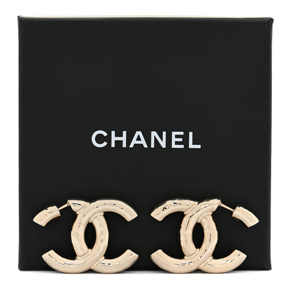 Chanel Metal Large CC Earrings Light Gold 5 of 5