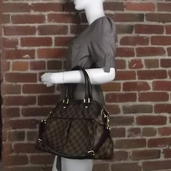 Louis Vuitton Damier Ebene Trevi PM 2 of 8