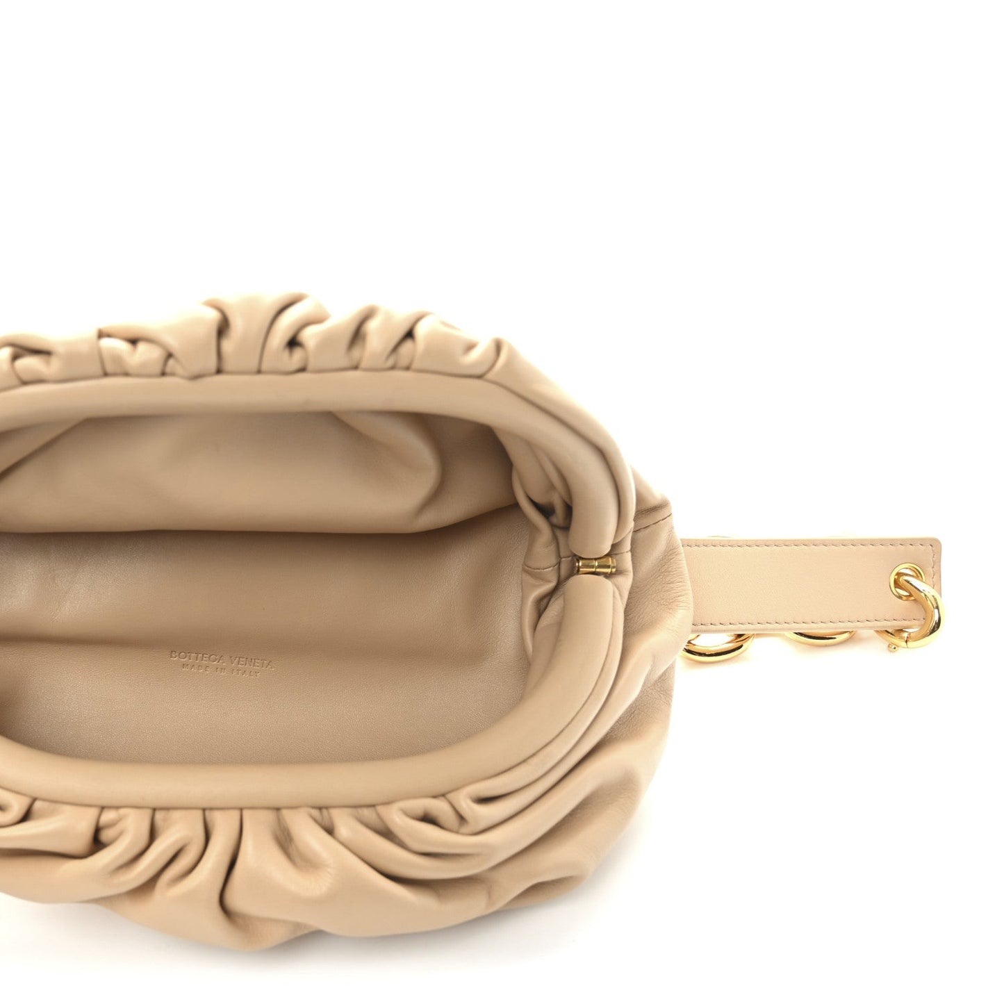 Nappa The Belt Chain Pouch Almond