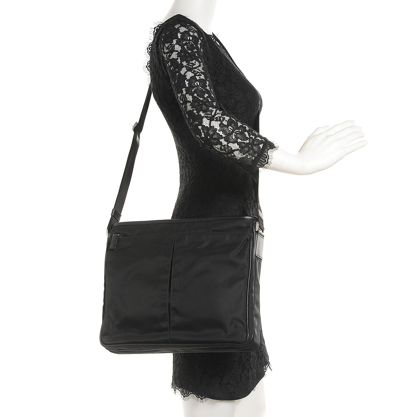 Tessuto Nylon Saffiano Flat Messenger Bag Black