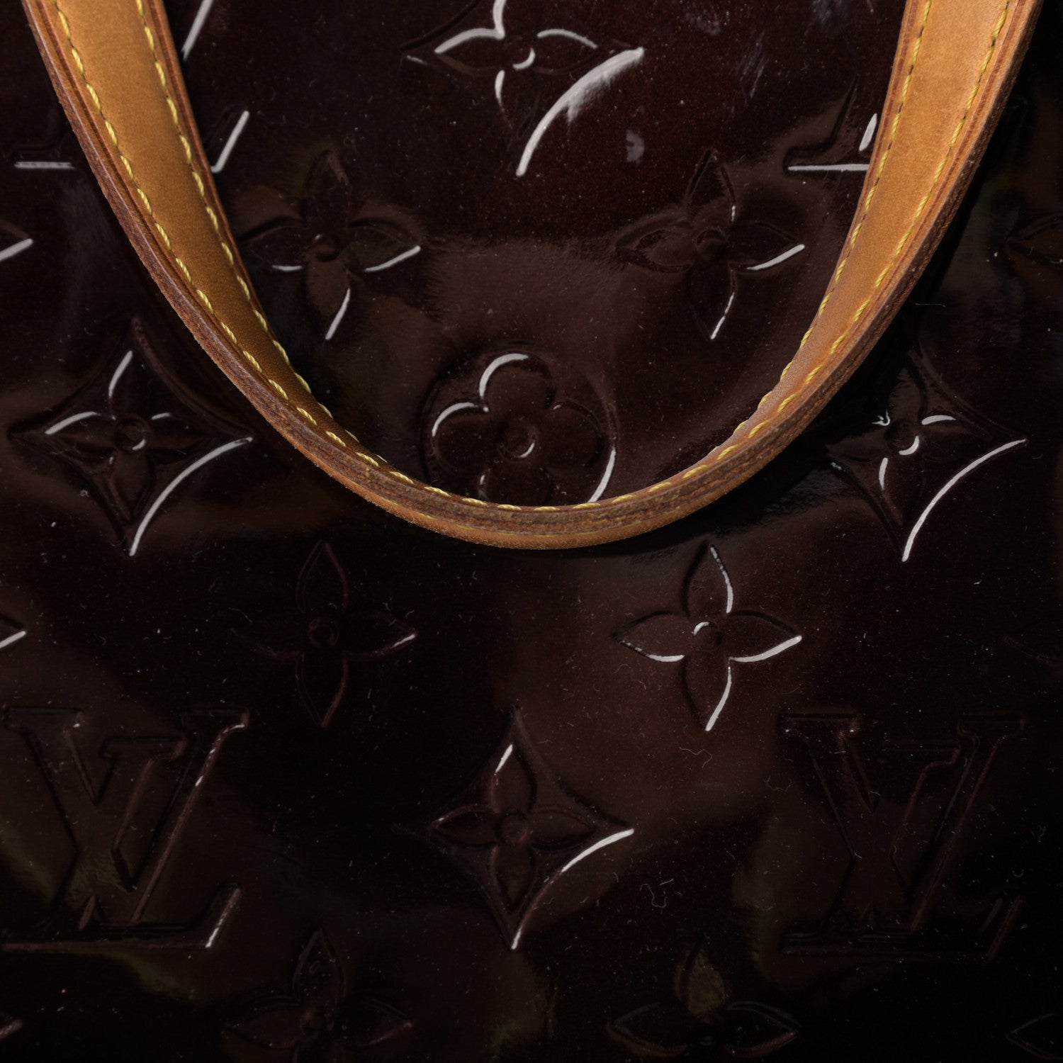 Louis Vuitton Vernis Brea MM Amarante 13 of 14