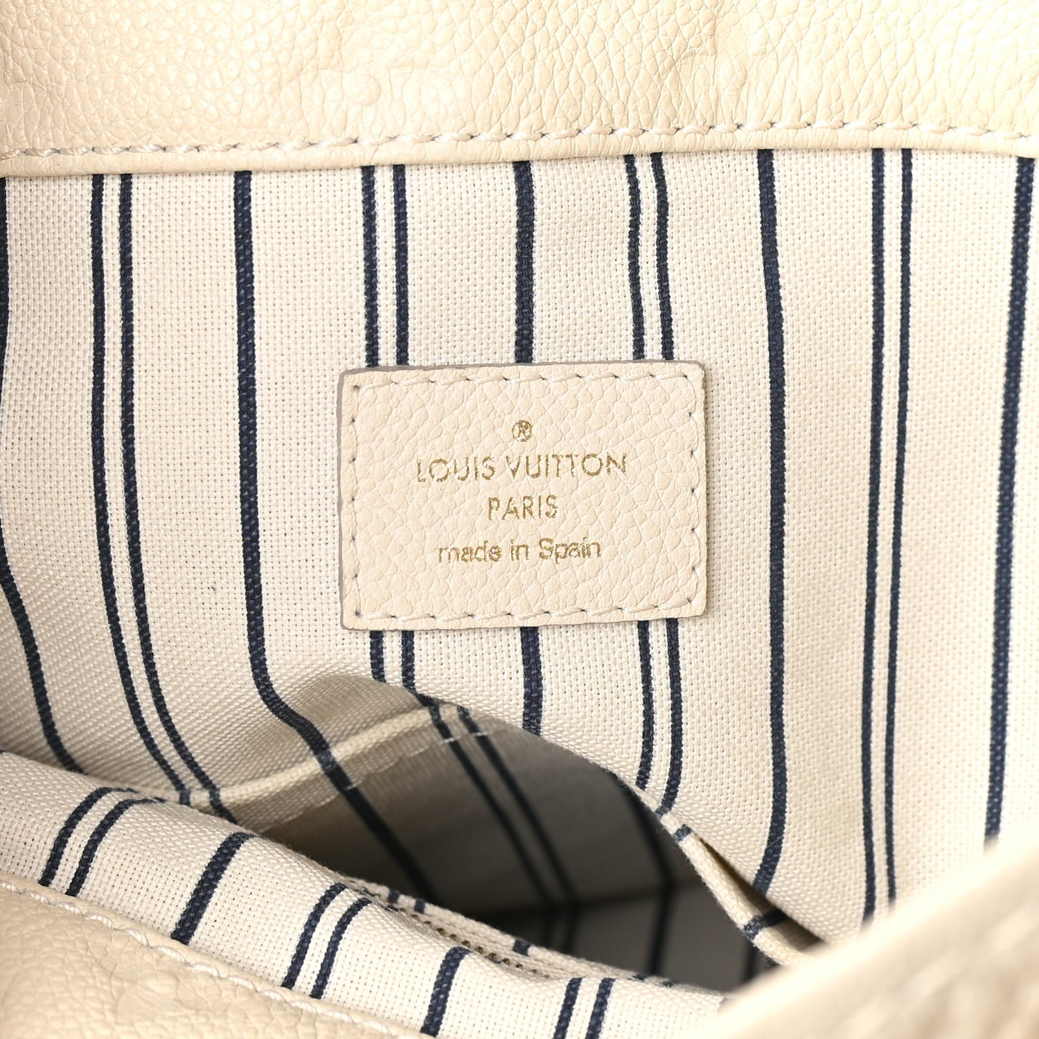 Louis Vuitton Empreinte Artsy MM Creme 5 of 8