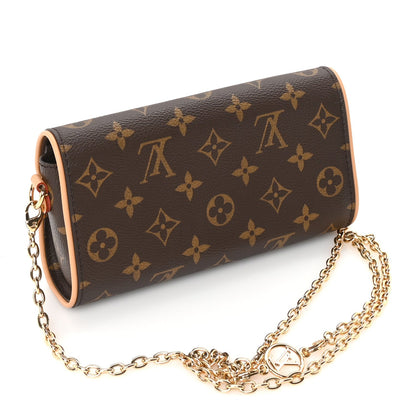 Louis Vuitton Monogram Pochette Camille 3 of 9
