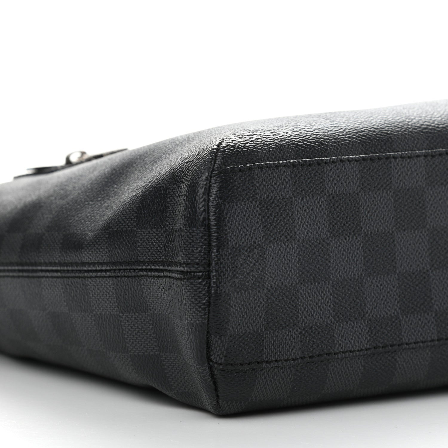 Louis Vuitton Damier Graphite Mick GM 9 of 10