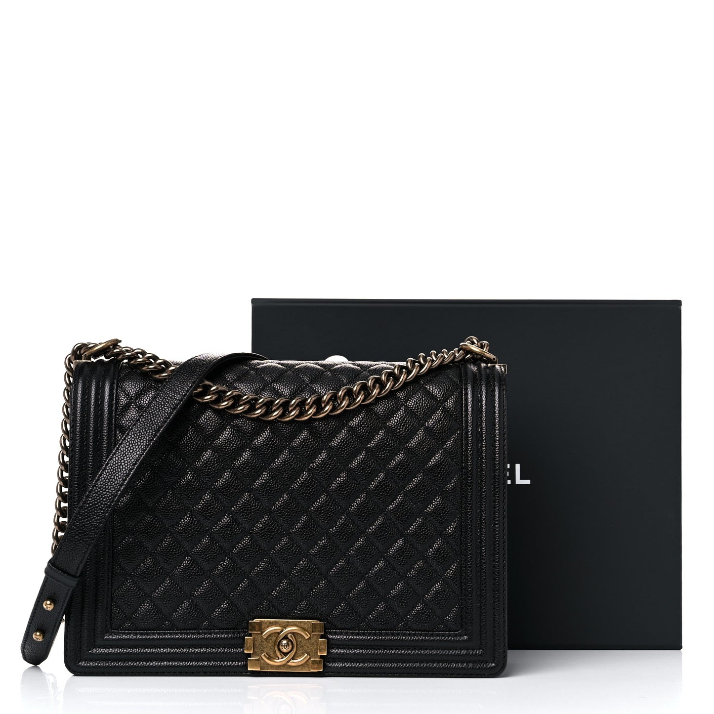 Caviar Quilted Large Boy Flap Black