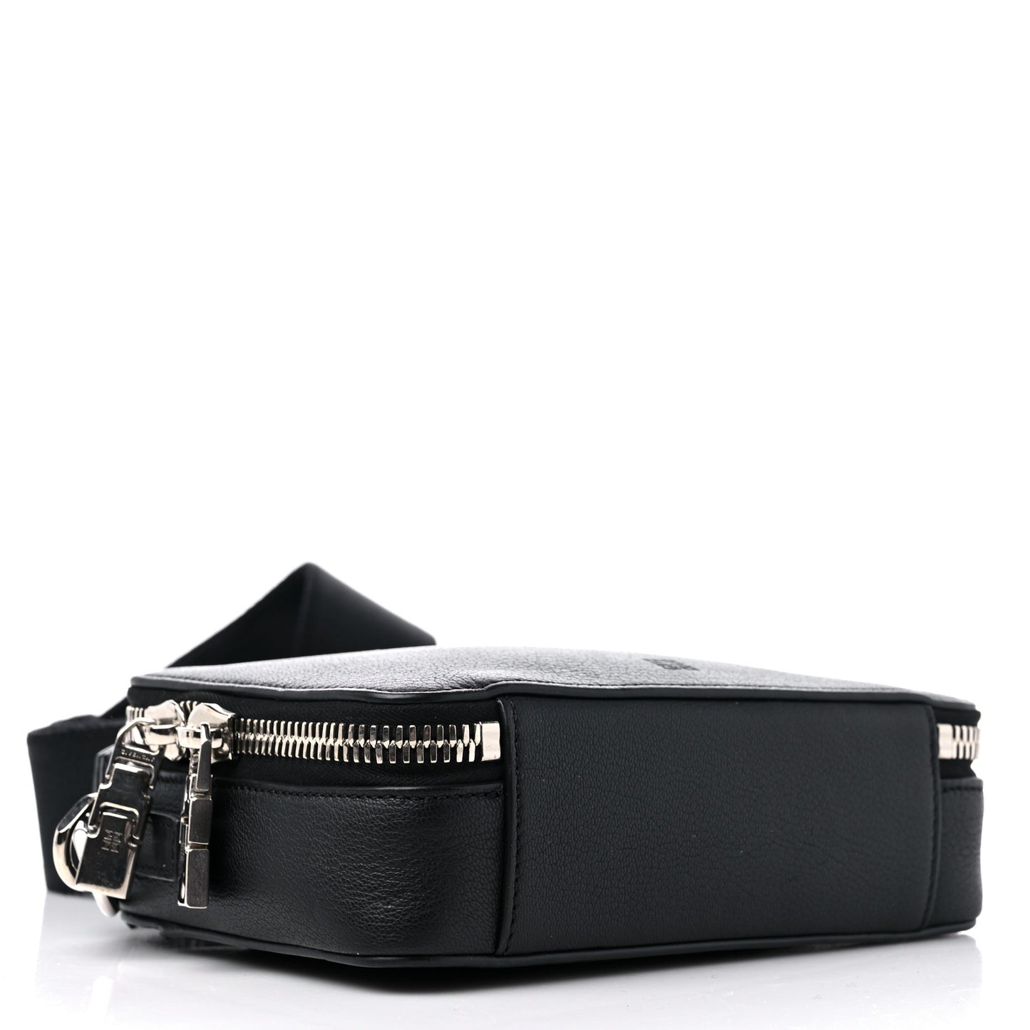 Calfskin Antigona U Camera Bag Black