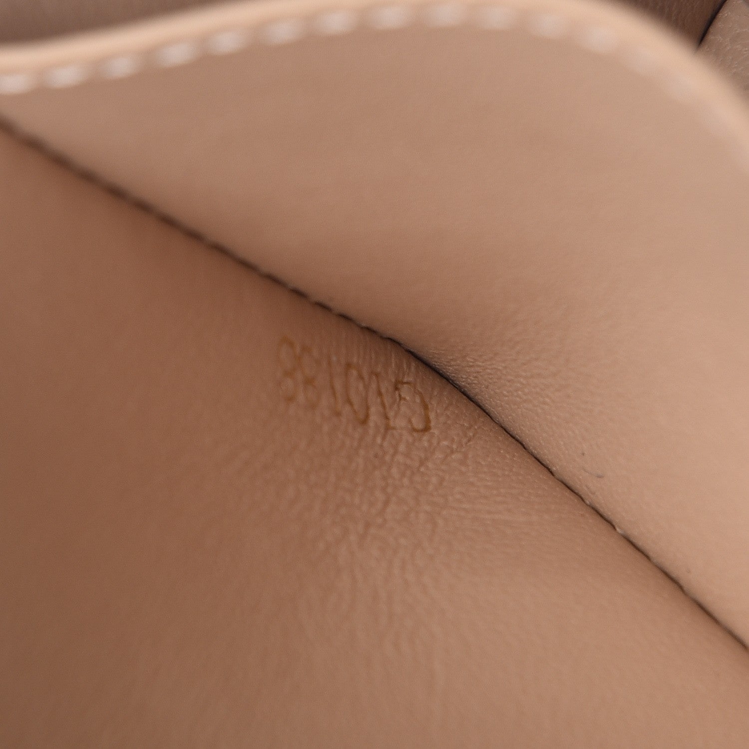 Louis Vuitton Monogram Essential Trunk Black 7 of 8