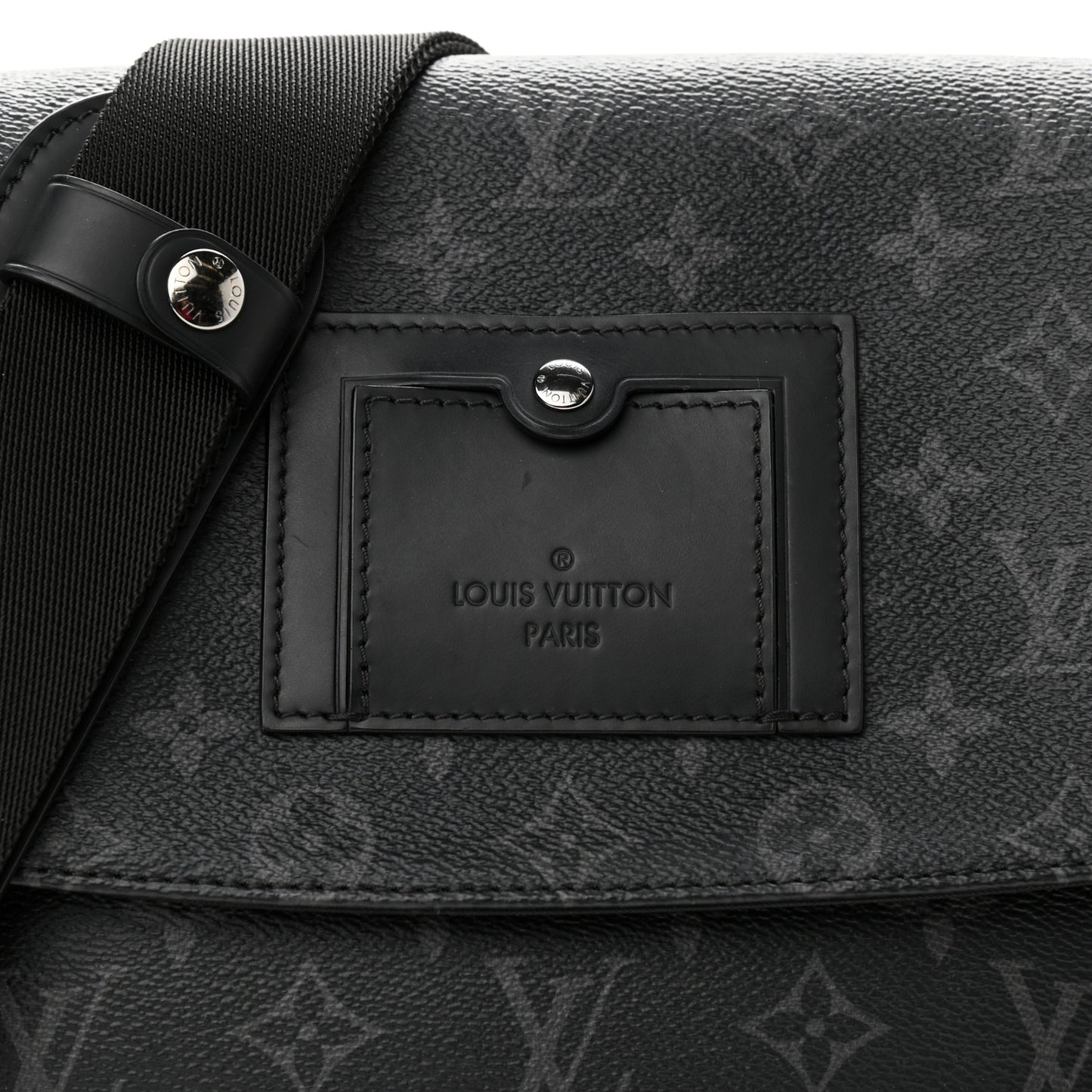 Monogram Eclipse Voyager PM Messenger