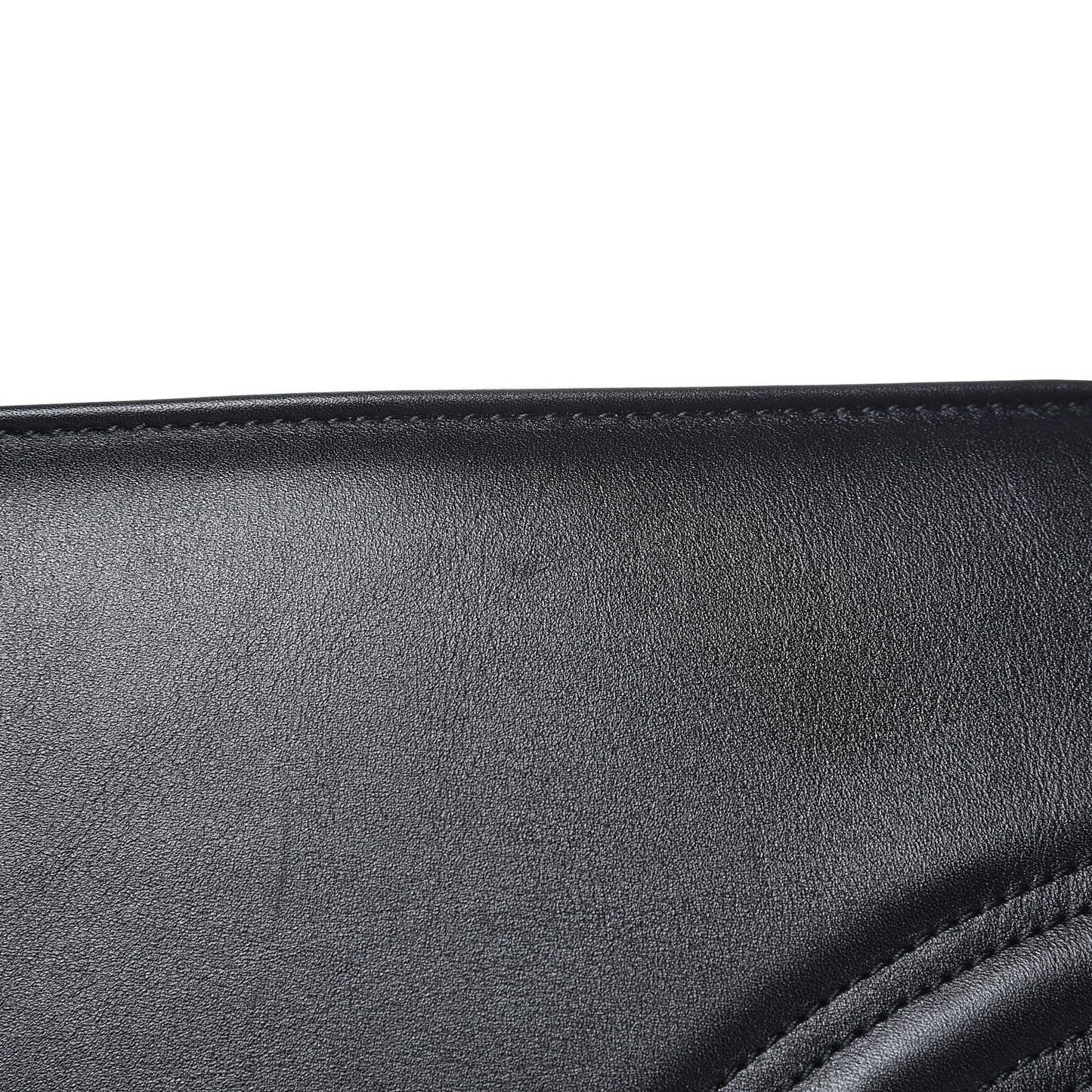 Calfskin Matelasse Medium GG Marmont Shoulder Bag Black