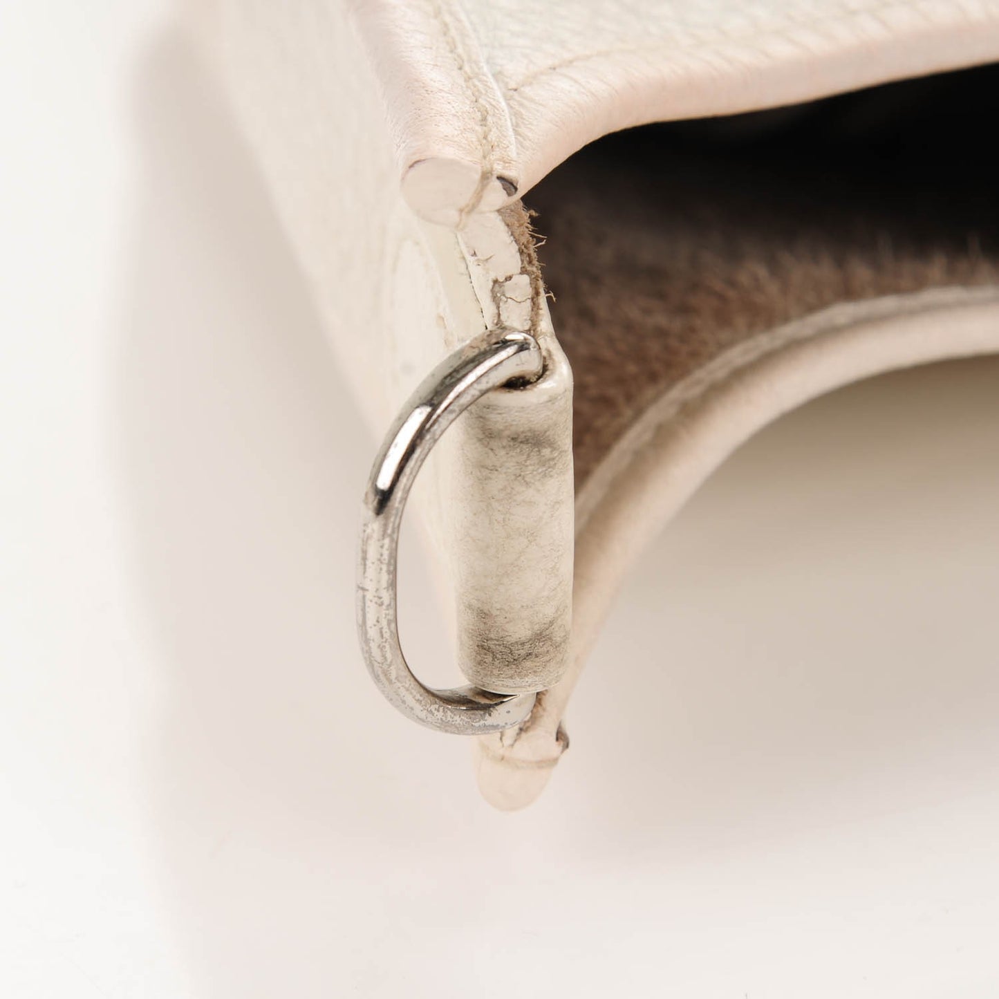 Taurillon Clemence Evelyne II GM White