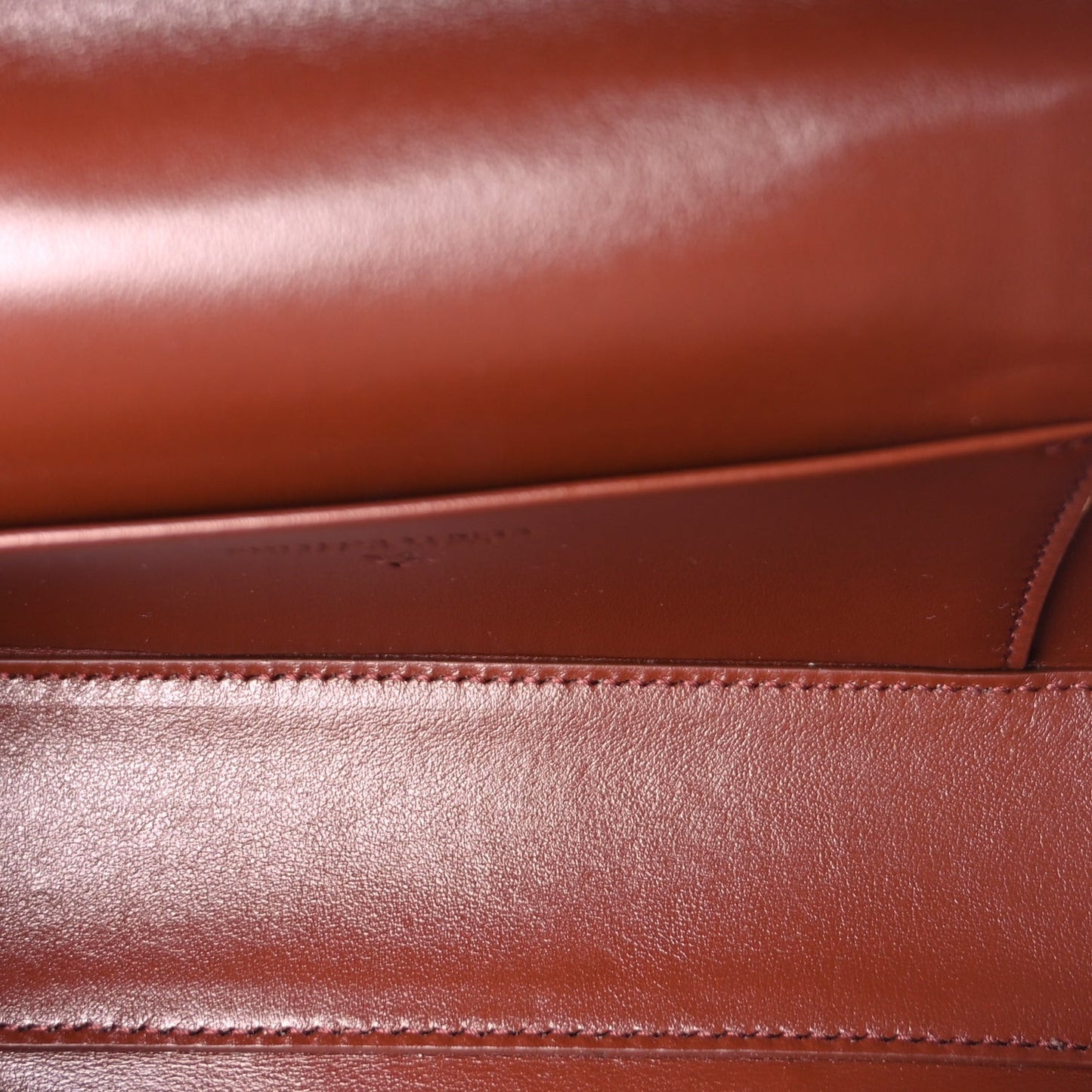 Calfskin Intrecciato Bang Bang Vanity Case Wood