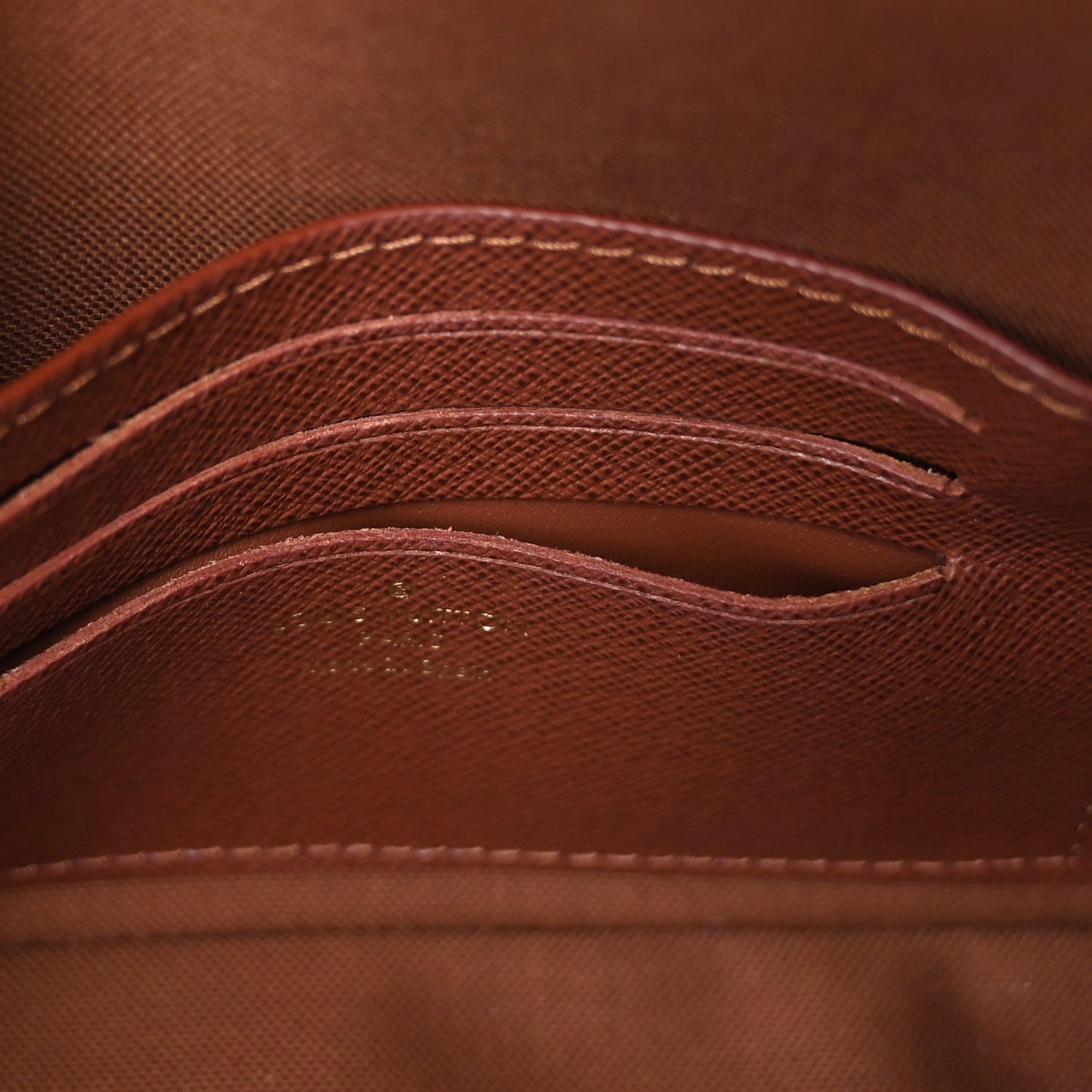 Monogram Ivy Wallet On Chain