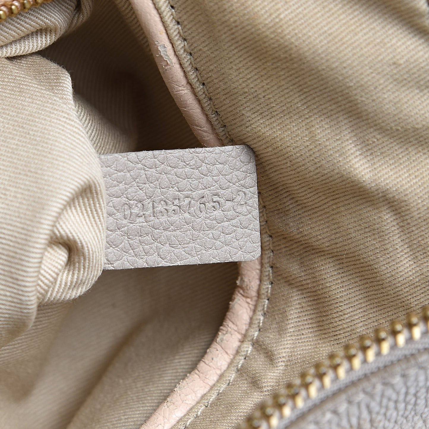 Calfskin Medium Paraty Mastic