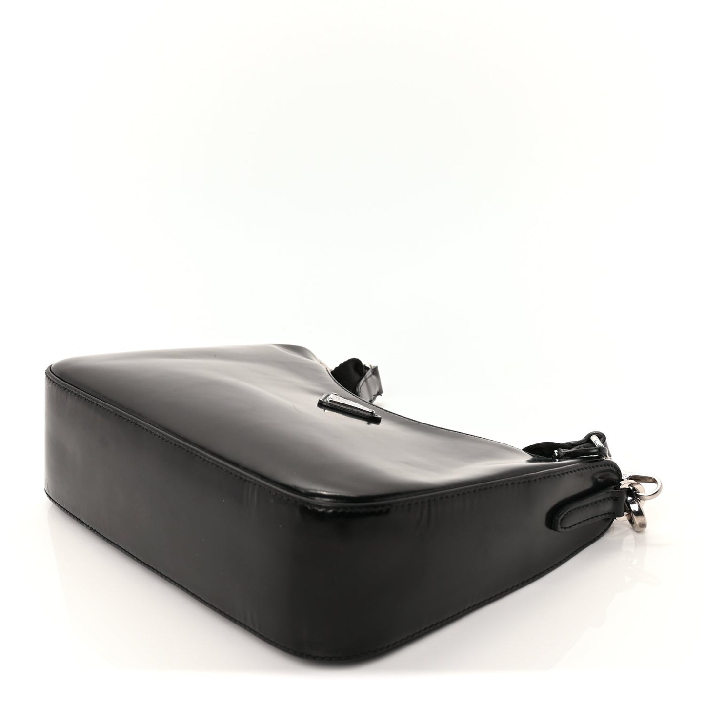 Calfskin Re-Edition 2005 Shoulder Bag  Black