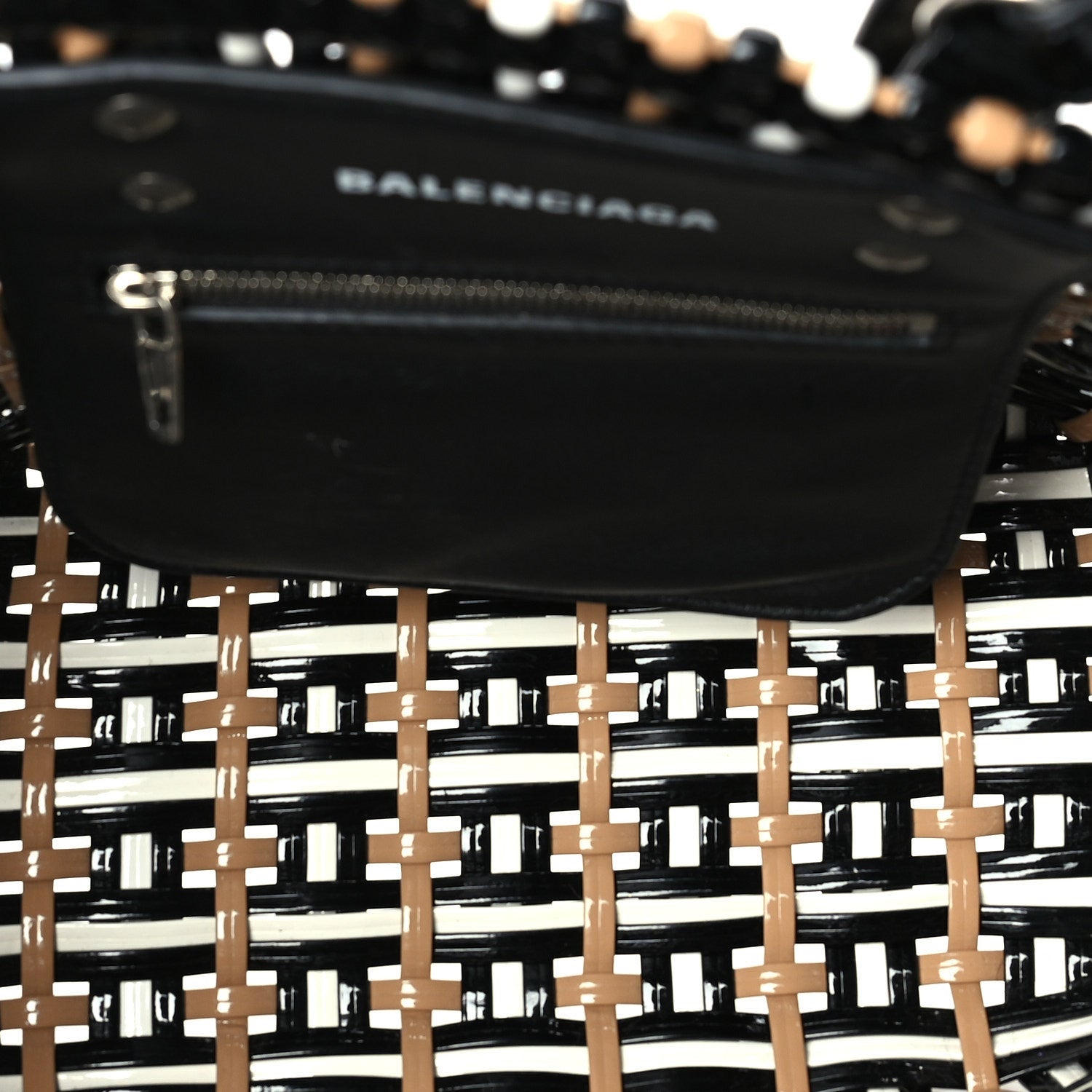 Balenciaga Patent XS Bistro Basket  Black Beige 4 of 8