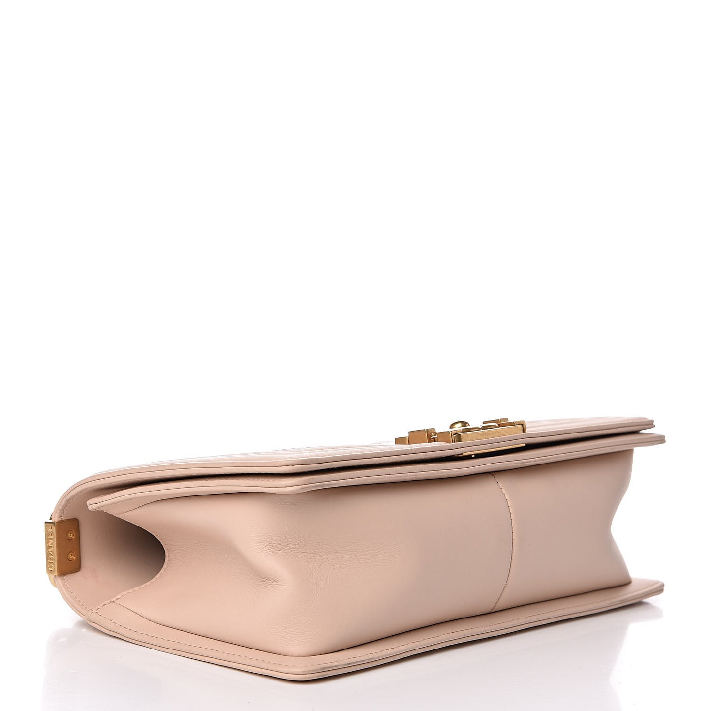 Caviar Calfskin Chevron Medium Boy Flap Light Pink