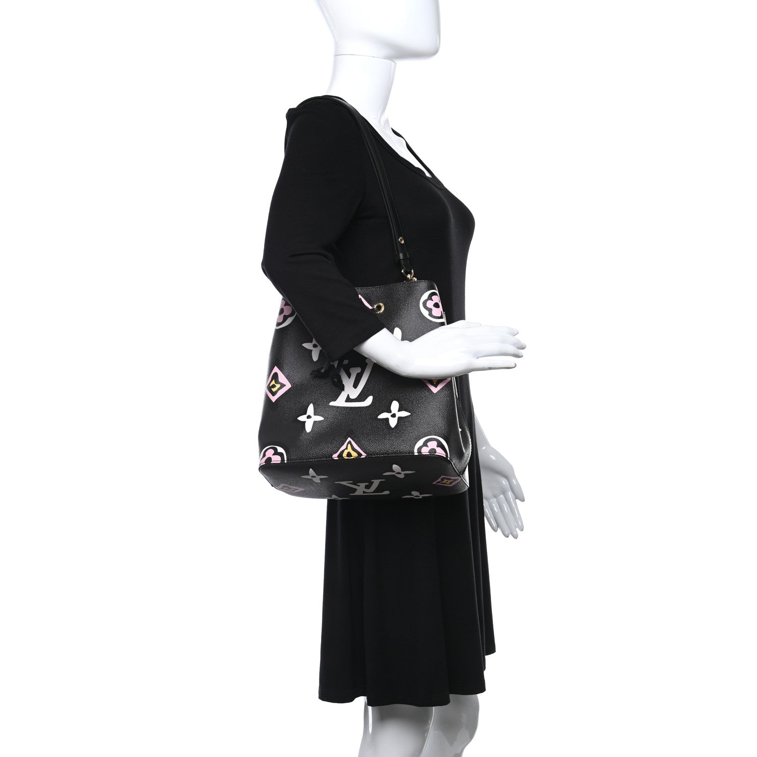 Louis Vuitton Monogram Giant Wild At Heart Neonoe MM Black 2 of 9