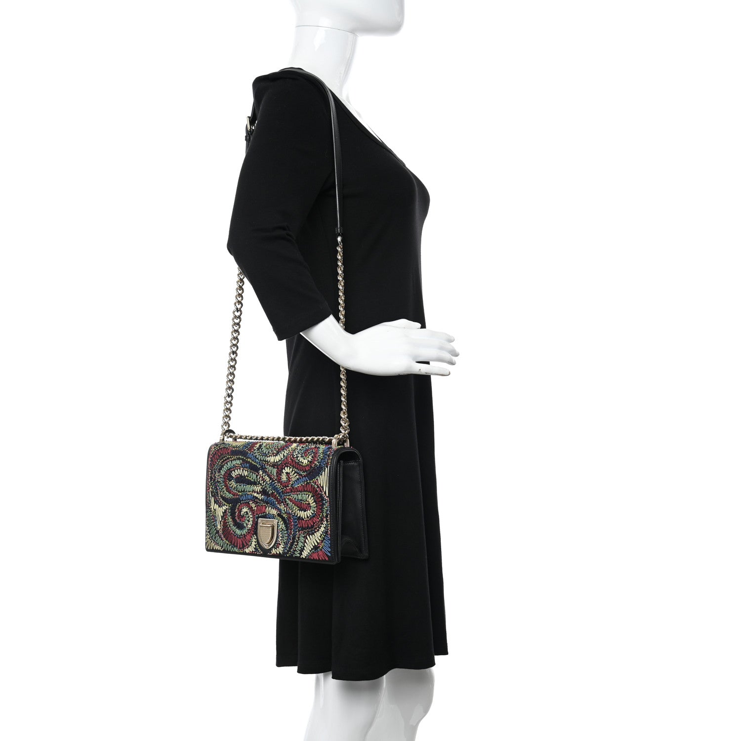 Christian Dior Lambskin Embroidered Medium Diorama Flap Bag Black 2 of 9