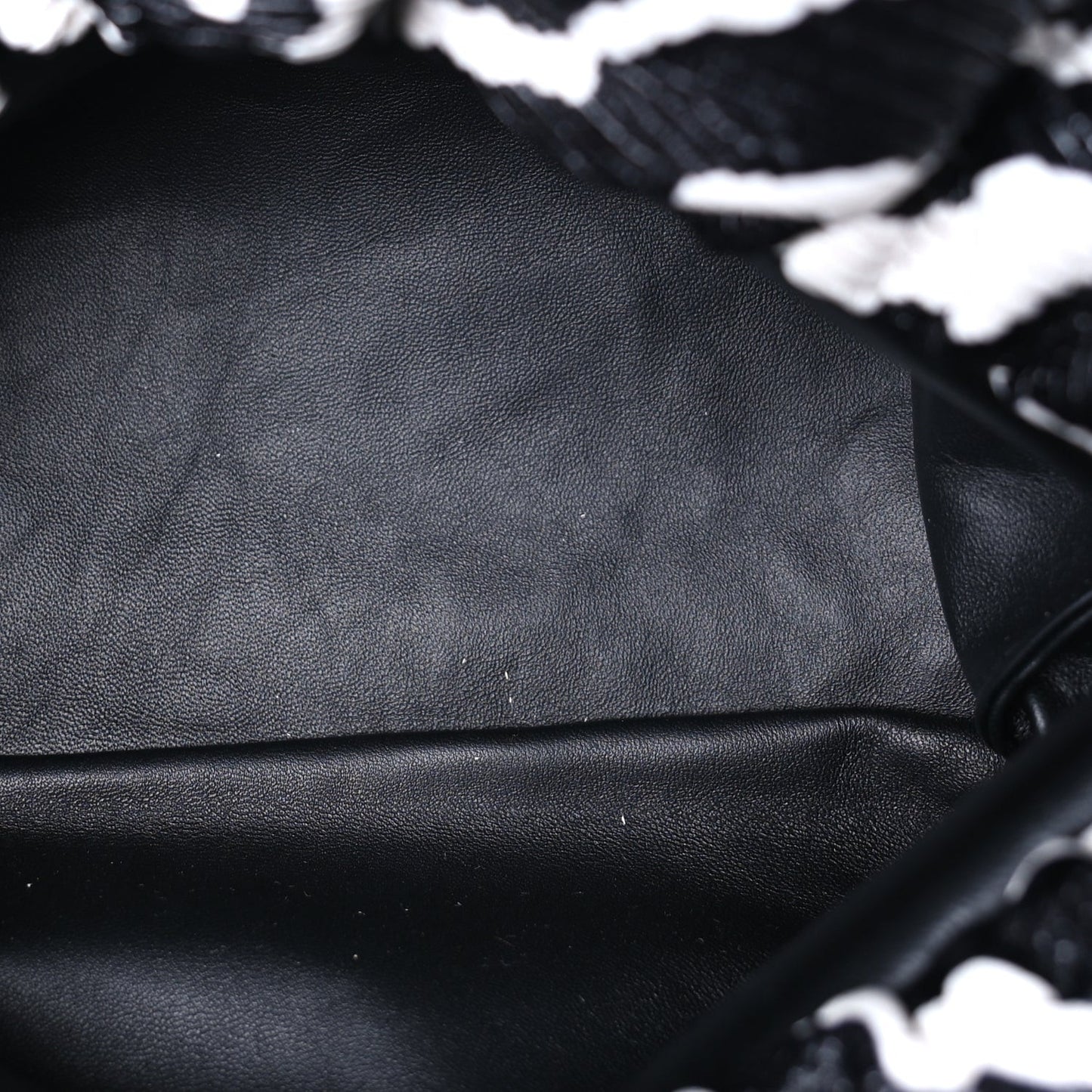 Nappa Zebra Print The Pouch Chain  White Black