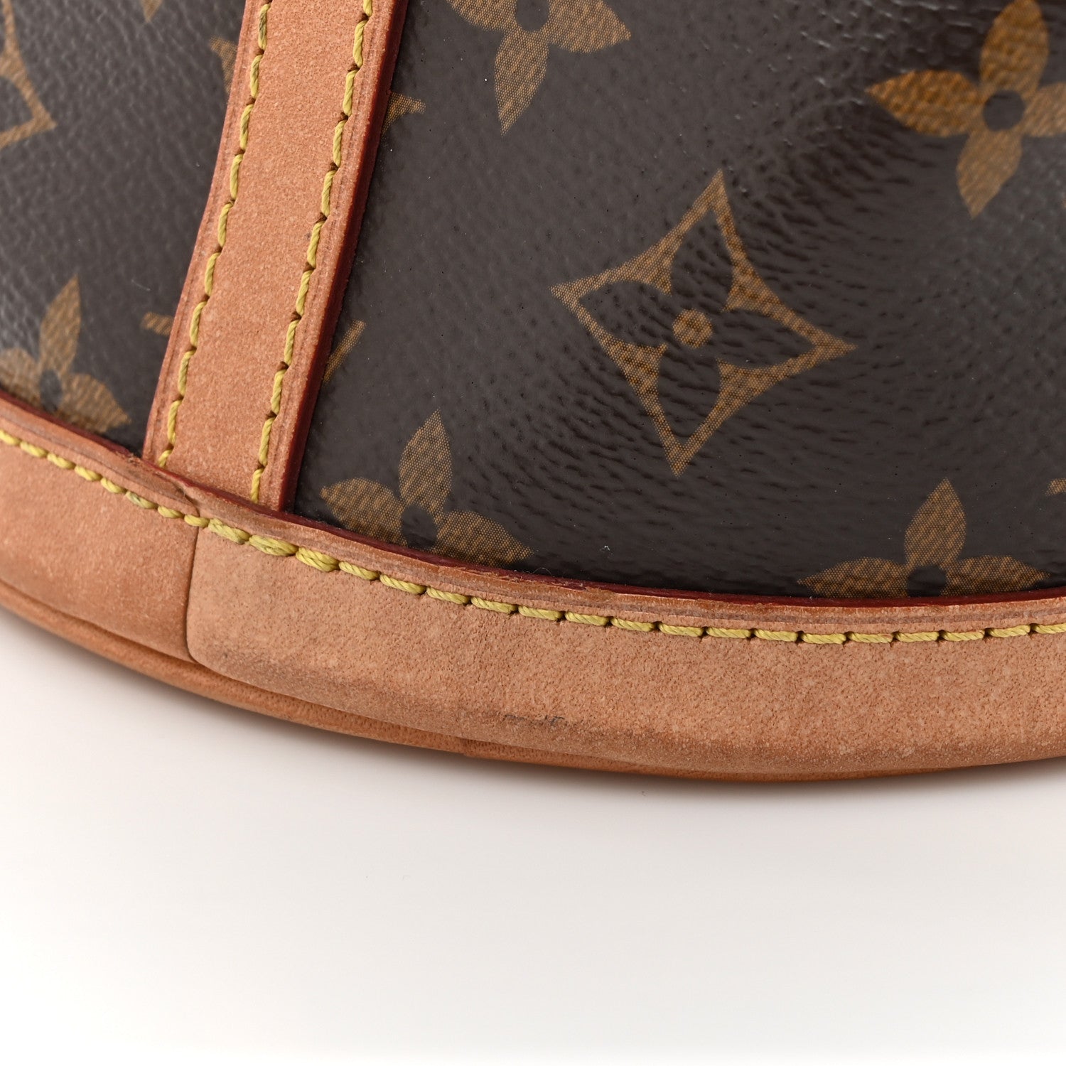 Louis Vuitton Monogram Duffle Bag 15 of 17