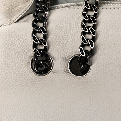 Chanel Caviar 2.55 Reissue 227 Flap White 19 of 31