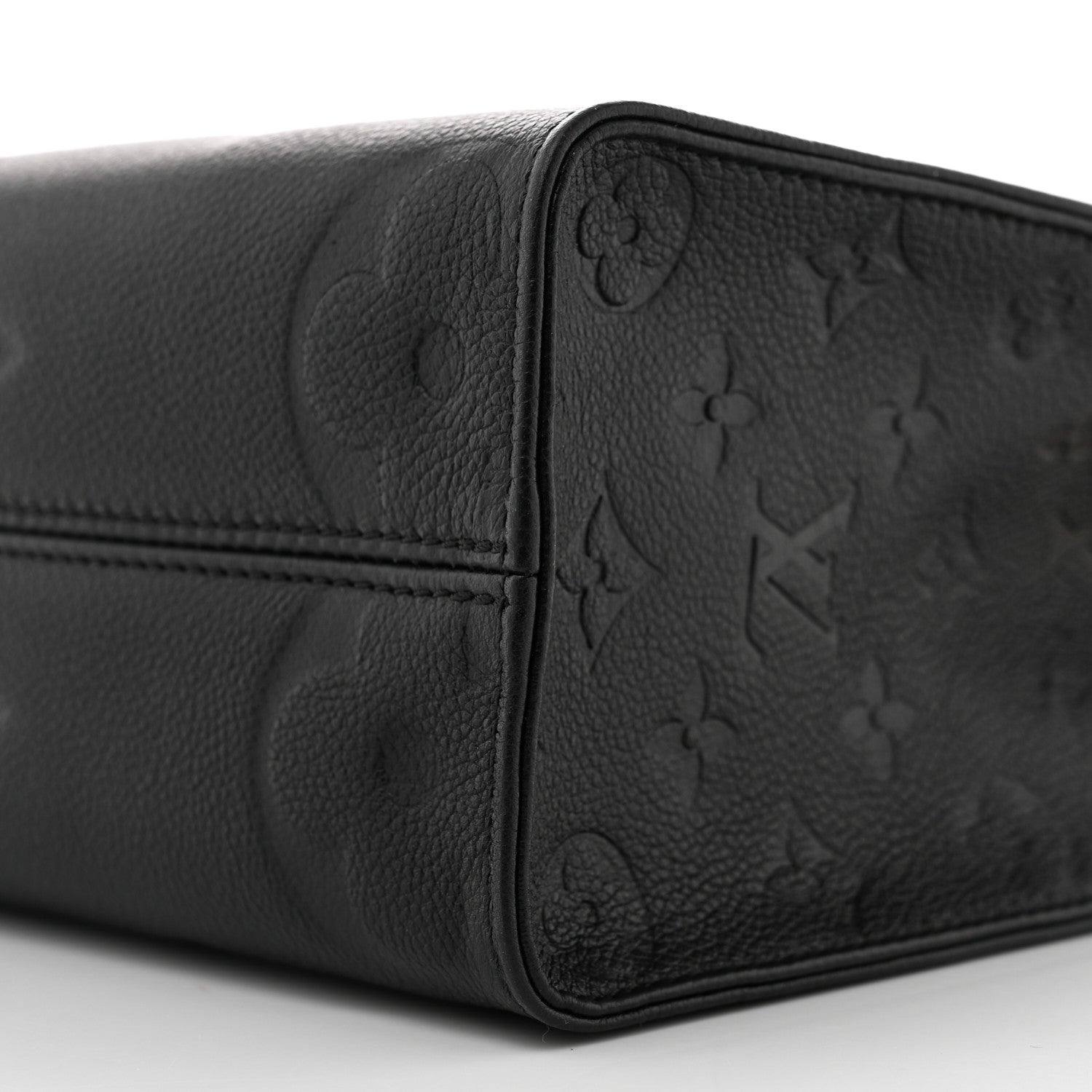 Louis Vuitton Empreinte Monogram Giant Onthego PM Black 9 of 11